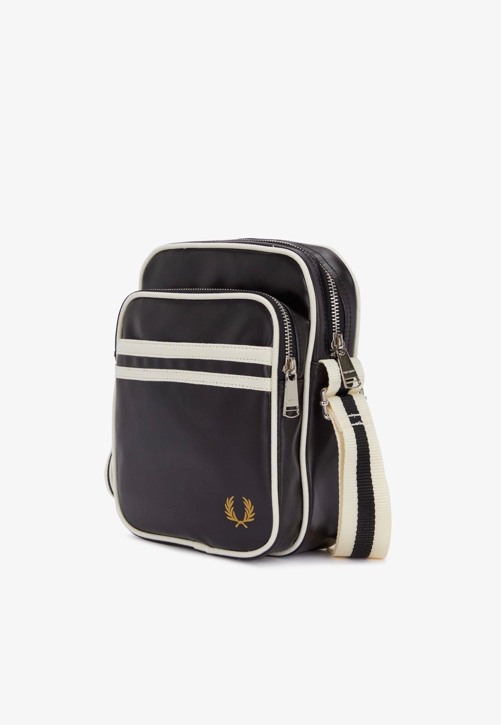 Fred Perry - Classic Side Black/Ecru - Travel Bag | Neutral-Image