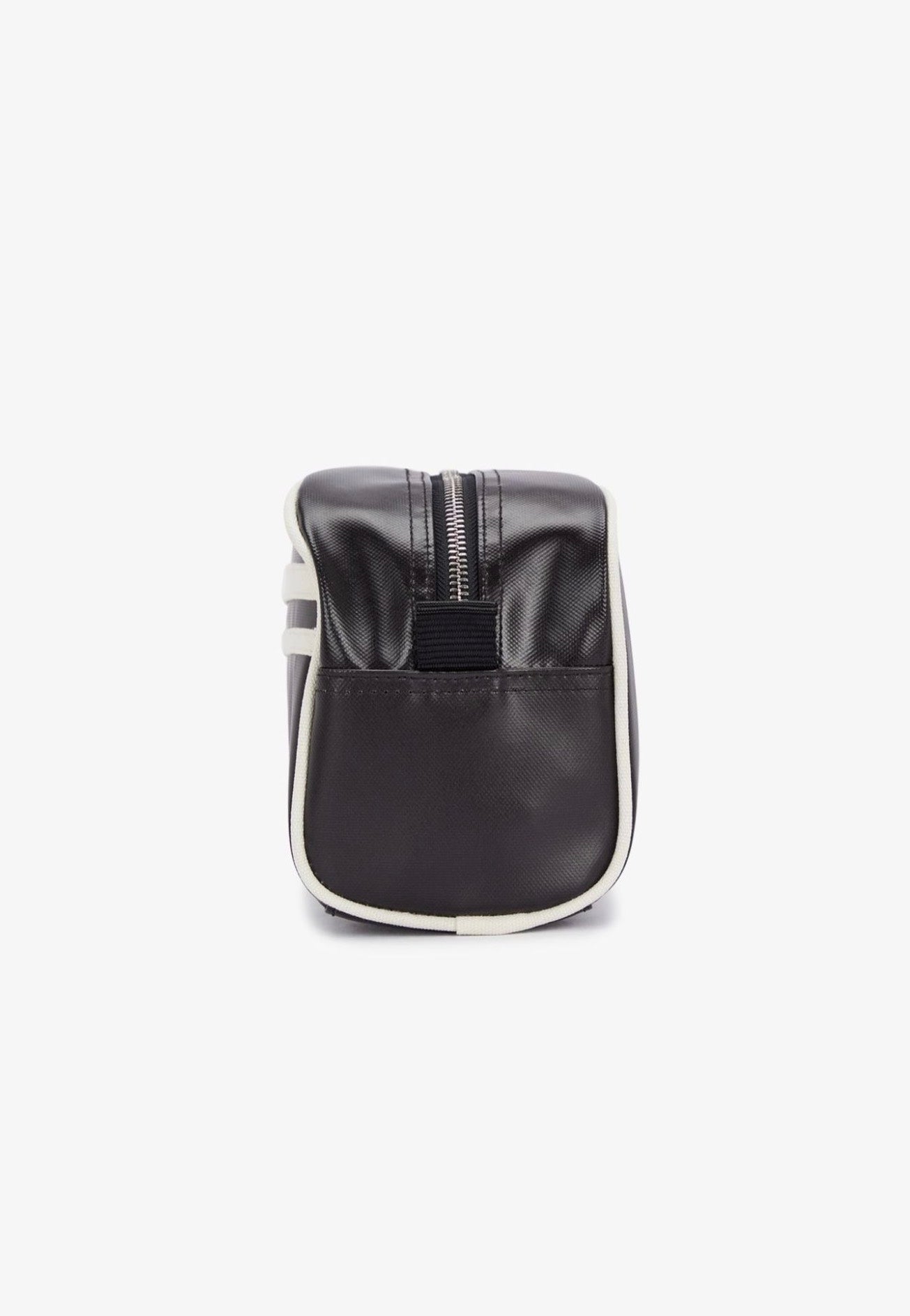 Fred Perry - Coated Polyester Black/Ecru - Washbag | Neutral-Image