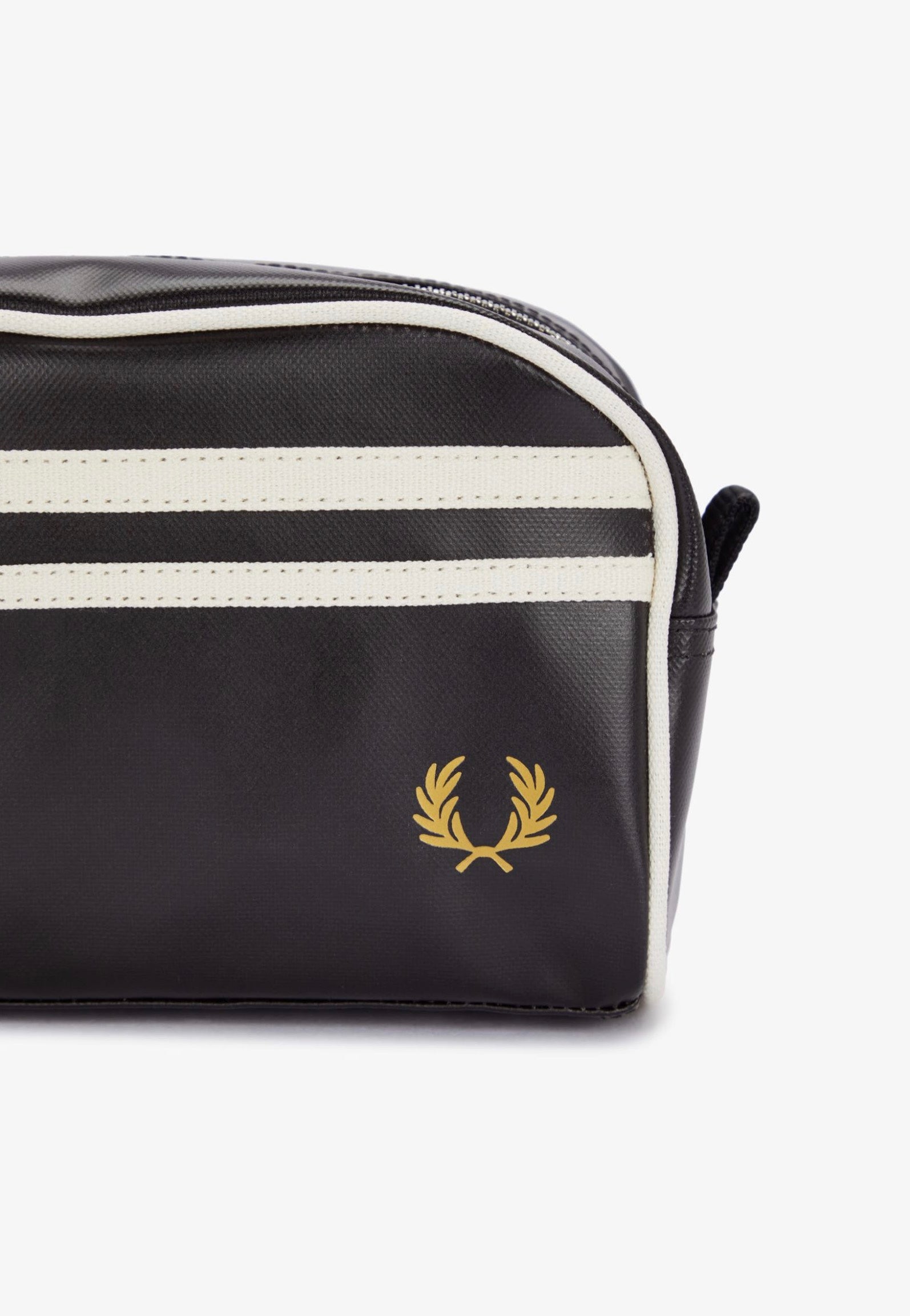 Fred Perry - Coated Polyester Black/Ecru - Washbag | Neutral-Image
