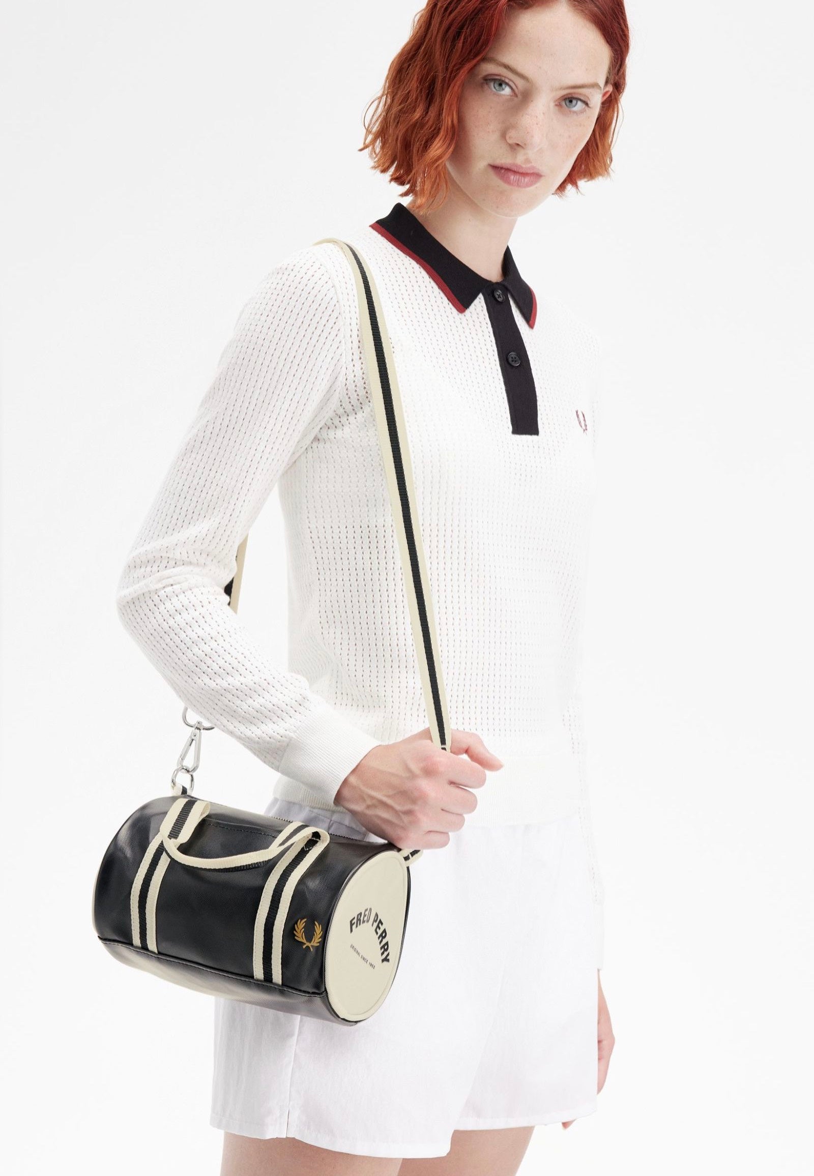 Fred Perry - Classic Mini Barrel Black/Ecru - Dufflebag | Neutral-Image