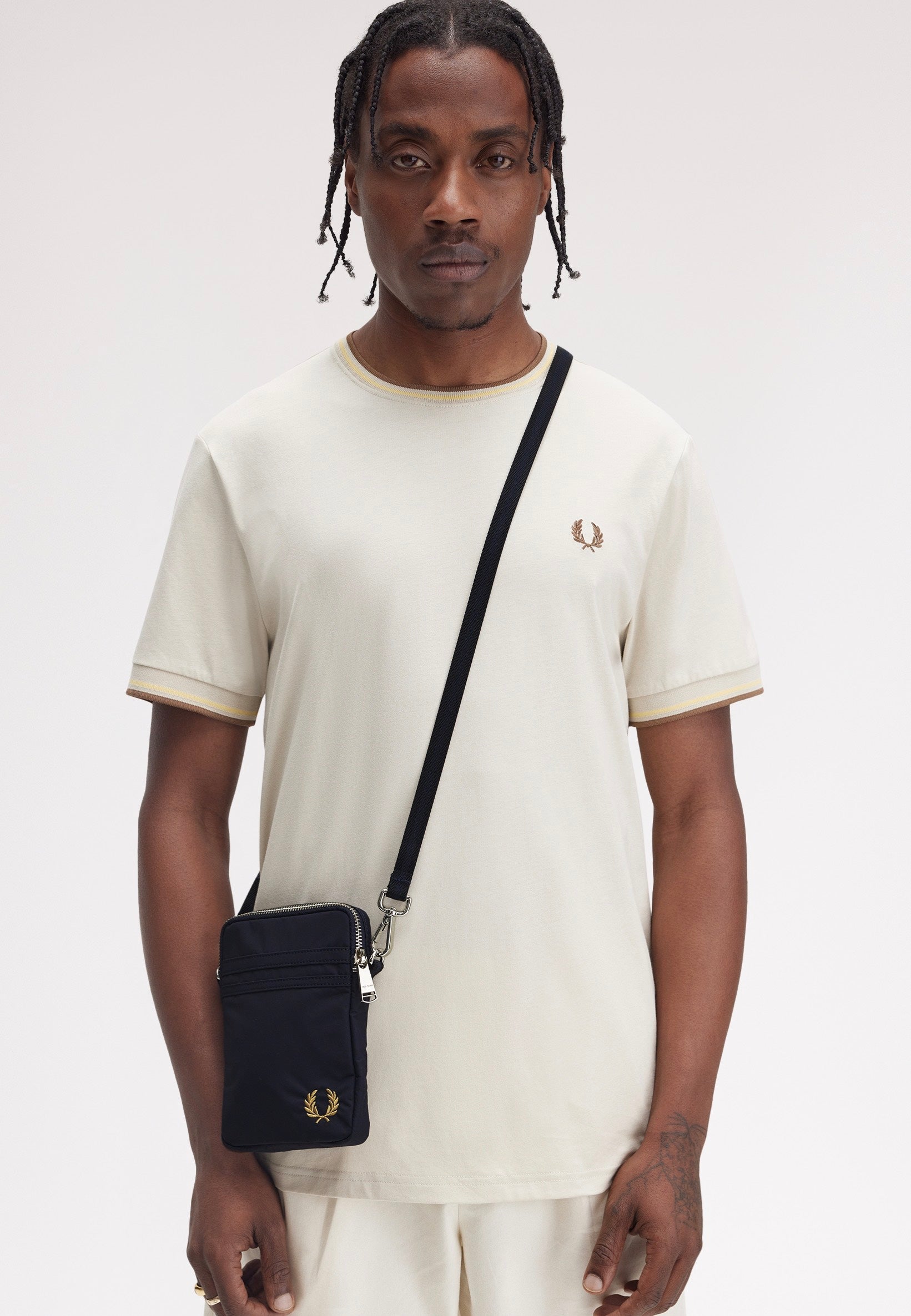 Fred Perry - Brentham Nylon Side Navy - Travel Bag | Neutral-Image
