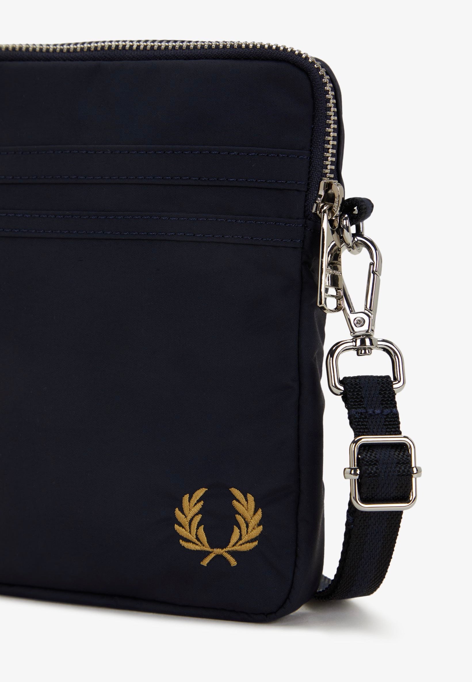 Fred Perry - Brentham Nylon Side Navy - Travel Bag | Neutral-Image