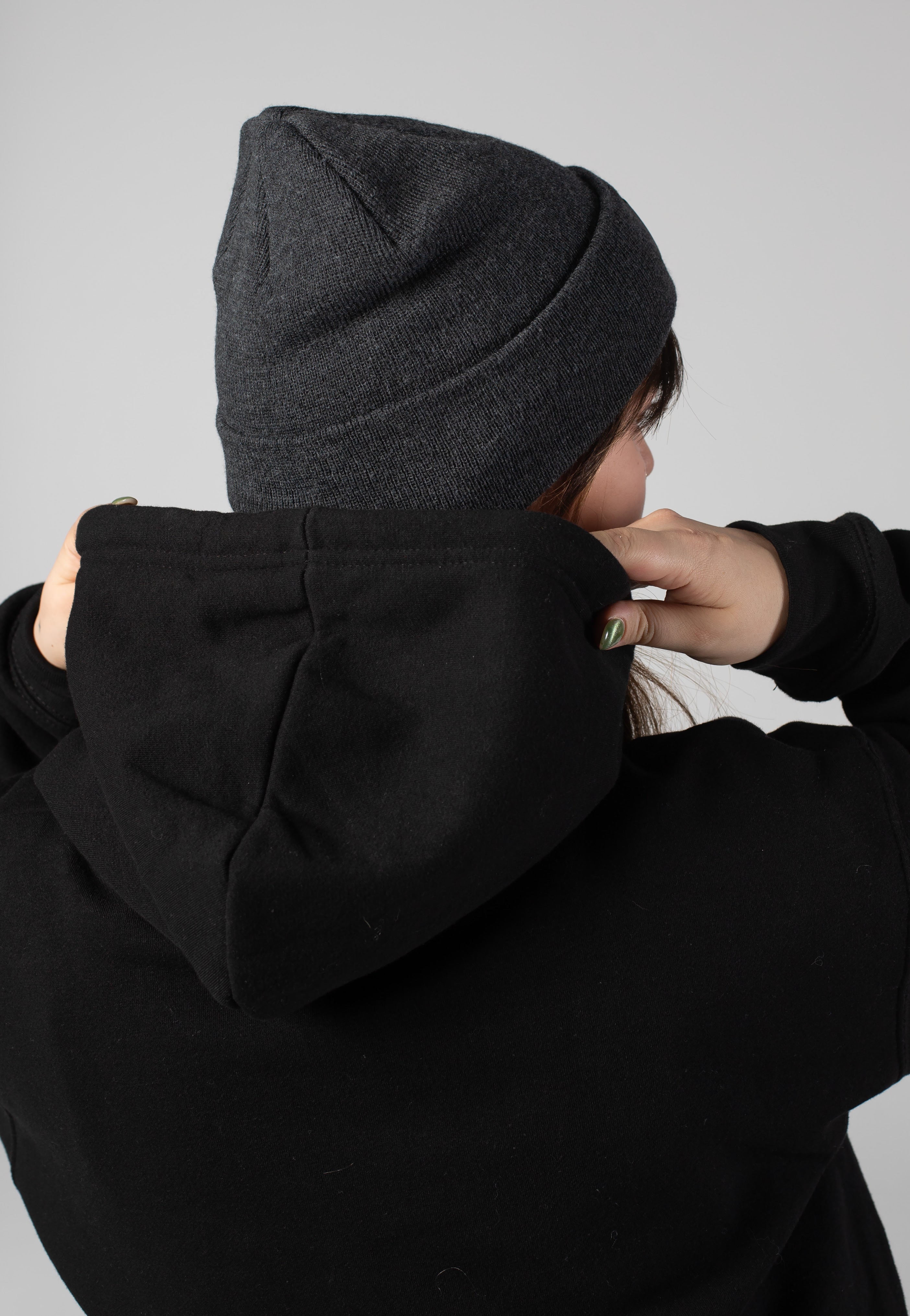 Lonsdale - Cuff Rubber Badge Dark Grey Melange - Beanie | Neutral-Image