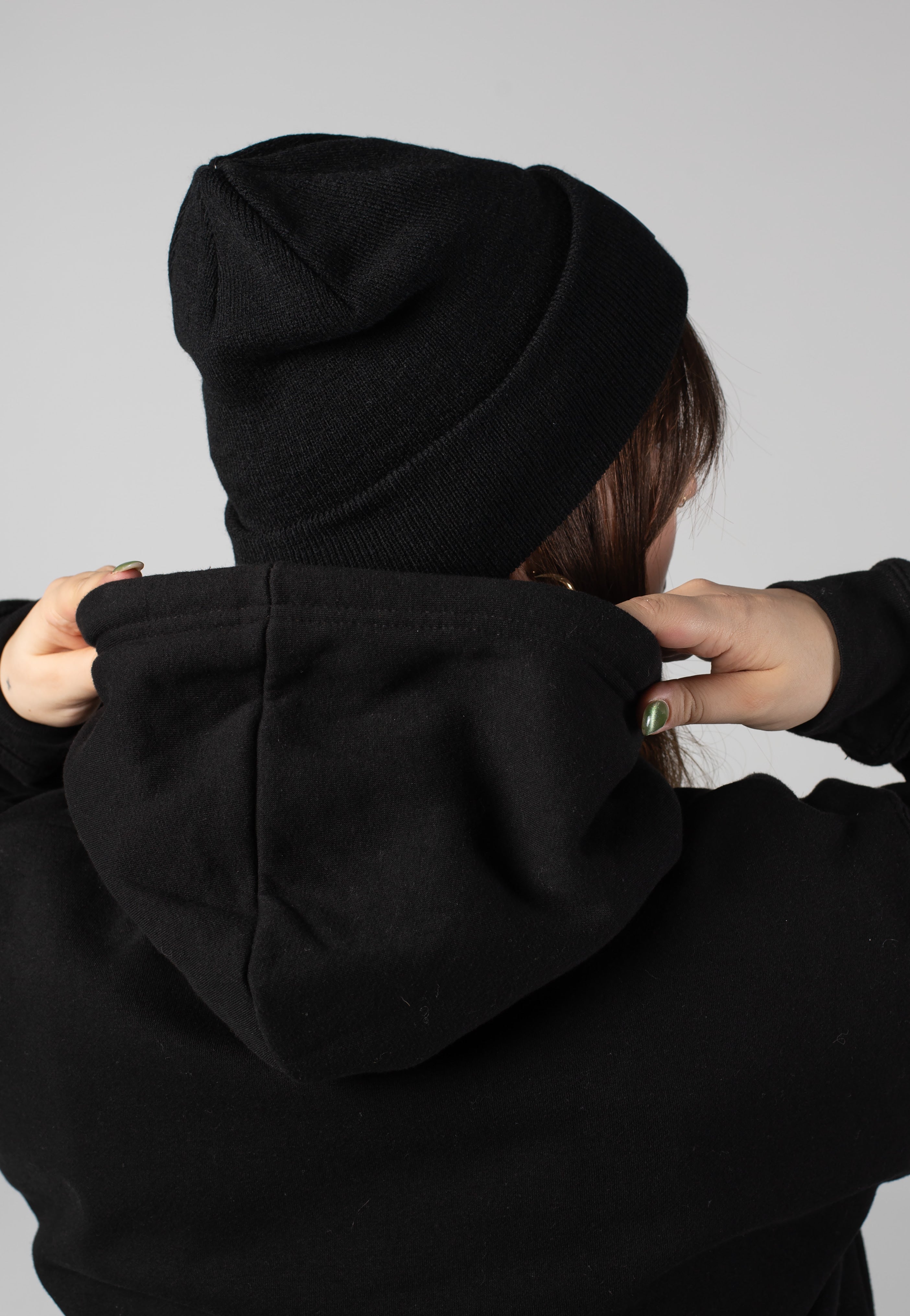 Lonsdale - Cuff Rubber Badge Black - Beanie | Neutral-Image