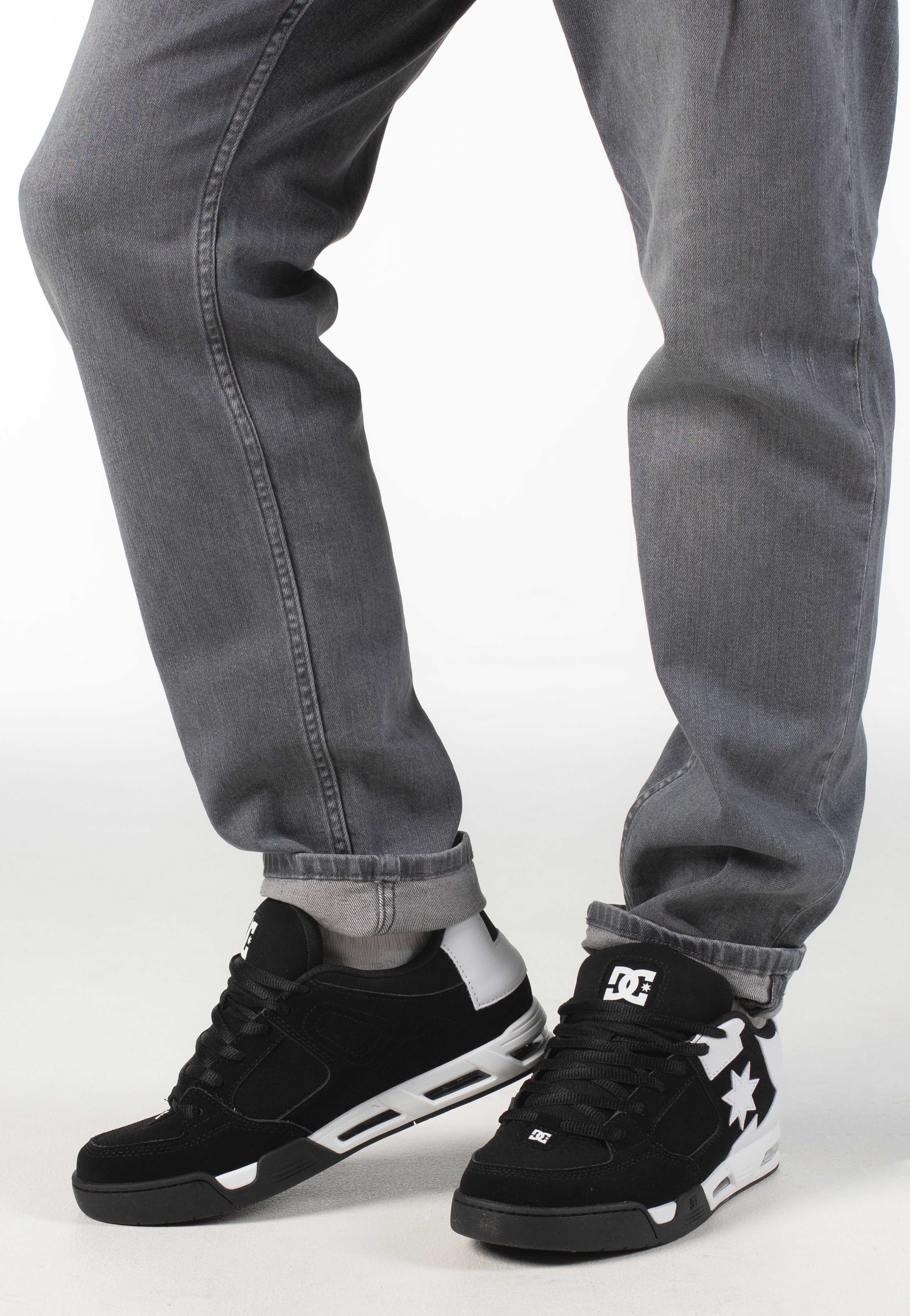 DC - Court Graffik Black - Shoes | Men-Image