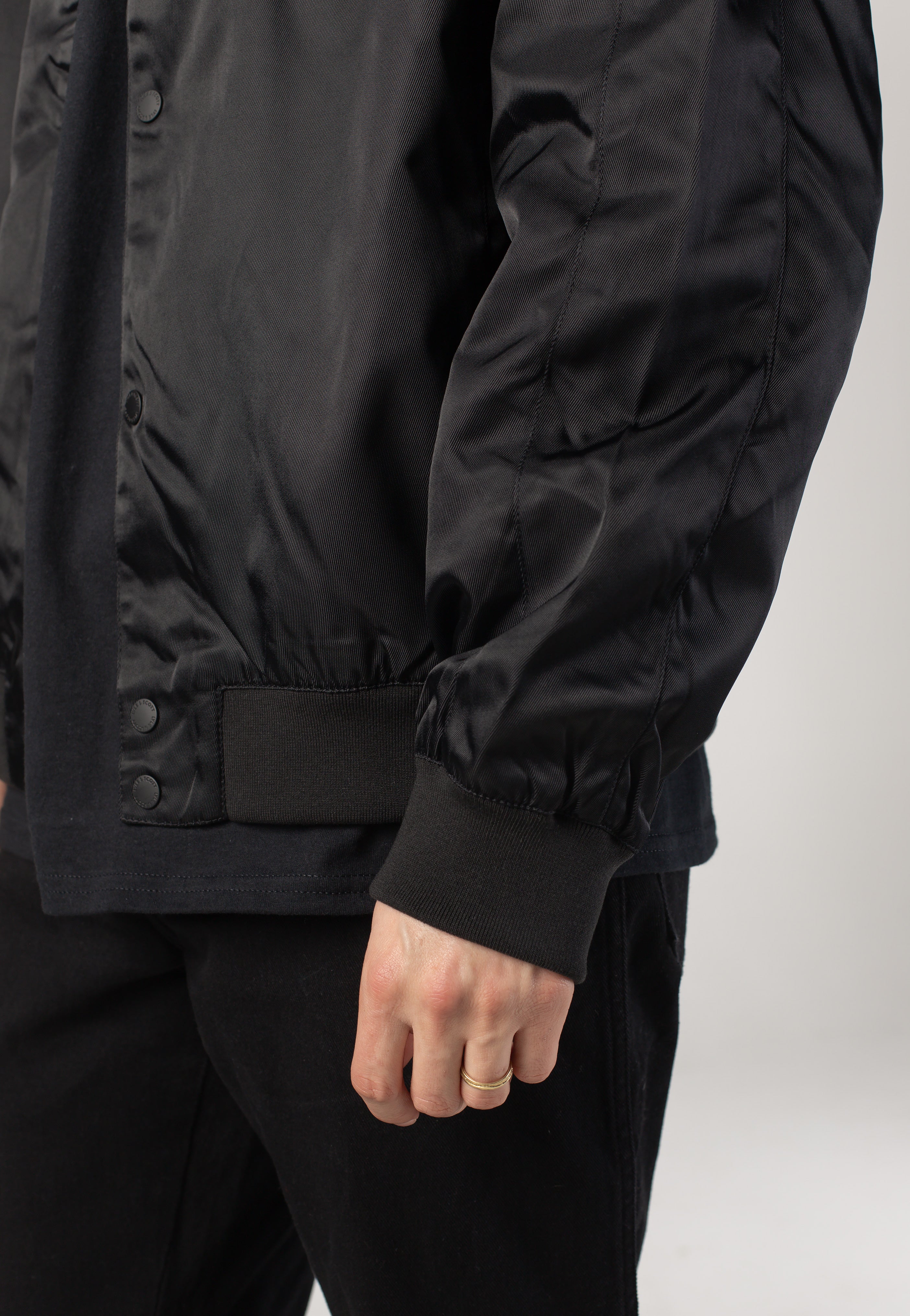 Lyle & Scott - Crest Varsity Jet Black - Jacket | Men-Image