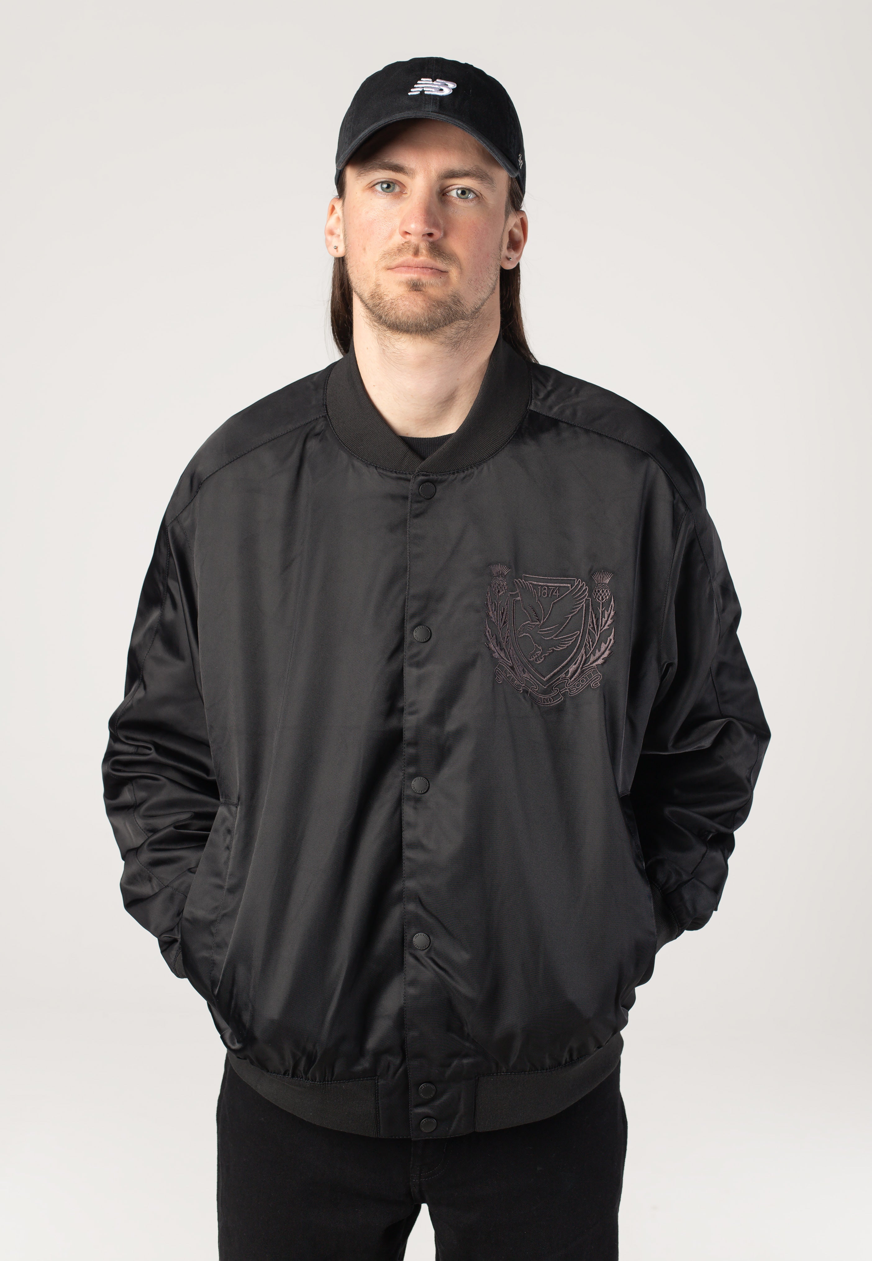 Lyle & Scott - Crest Varsity Jet Black - Jacket | Men-Image