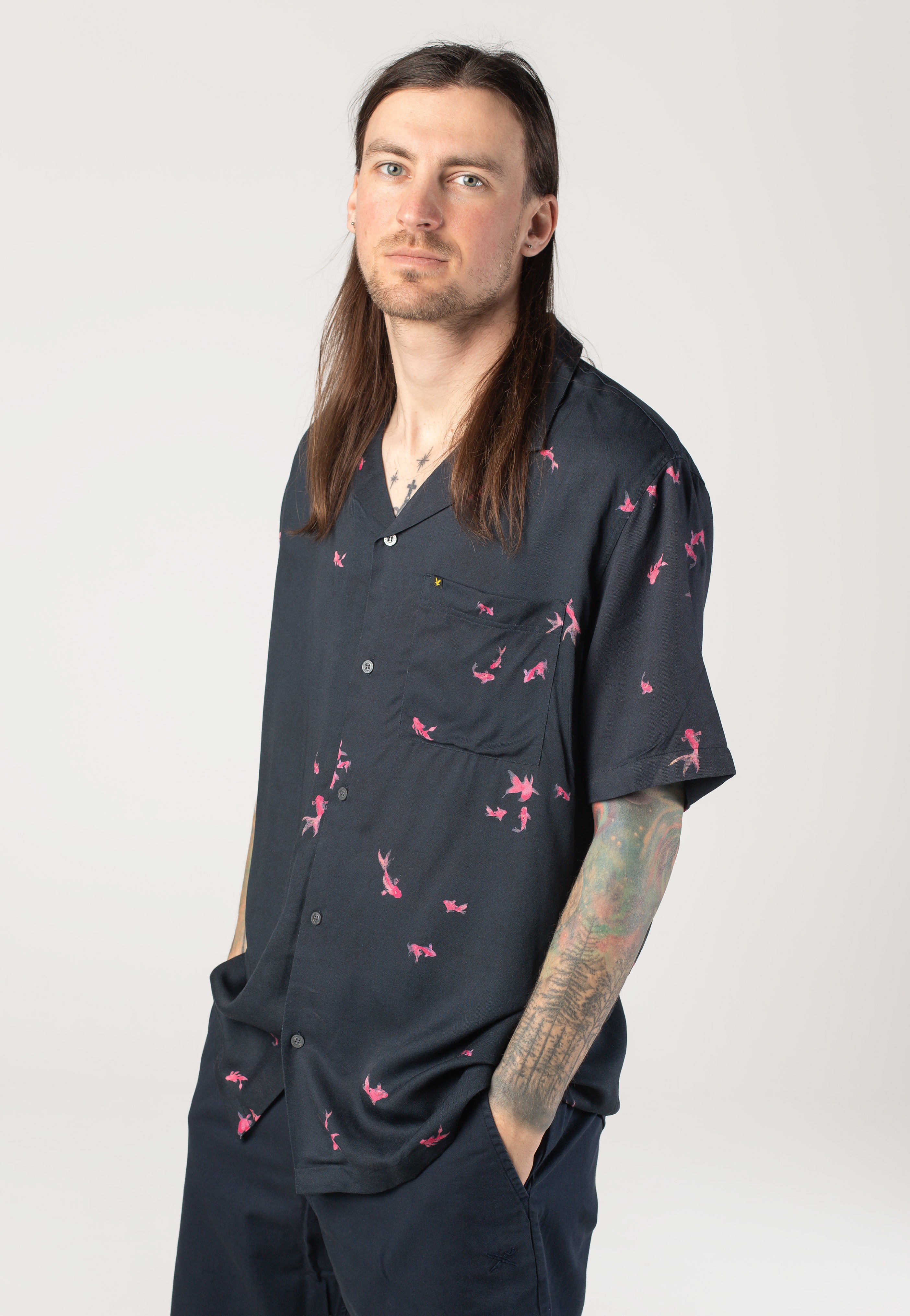 Lyle & Scott - Goldfish Resort Dark Navy/Hot Pink - Shirt | Men-Image