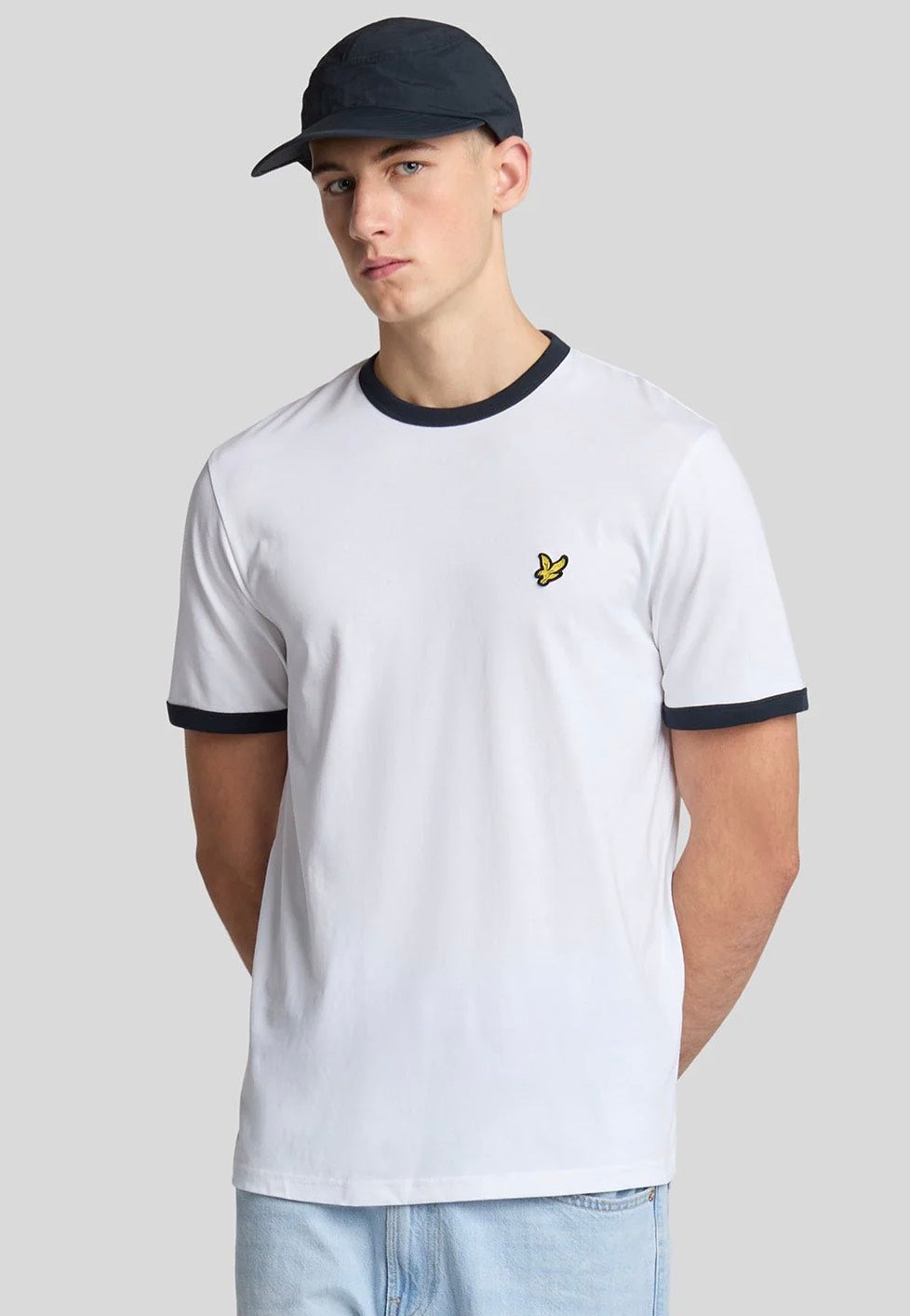 Lyle & Scott - Ringer White/Dark Navy - T-Shirt | Men-Image