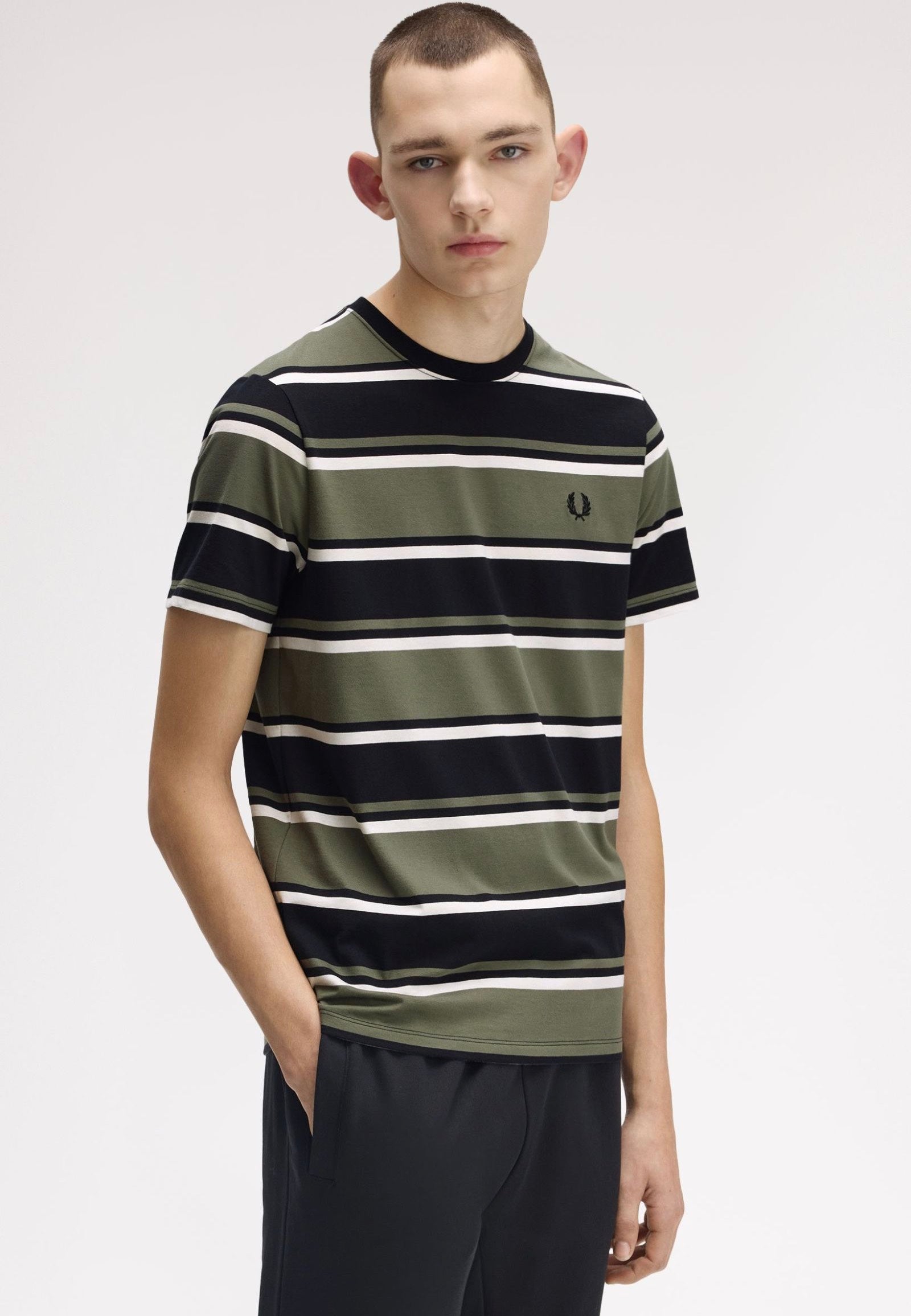 Fred Perry - Bold Striped Black - T-Shirt | Men-Image