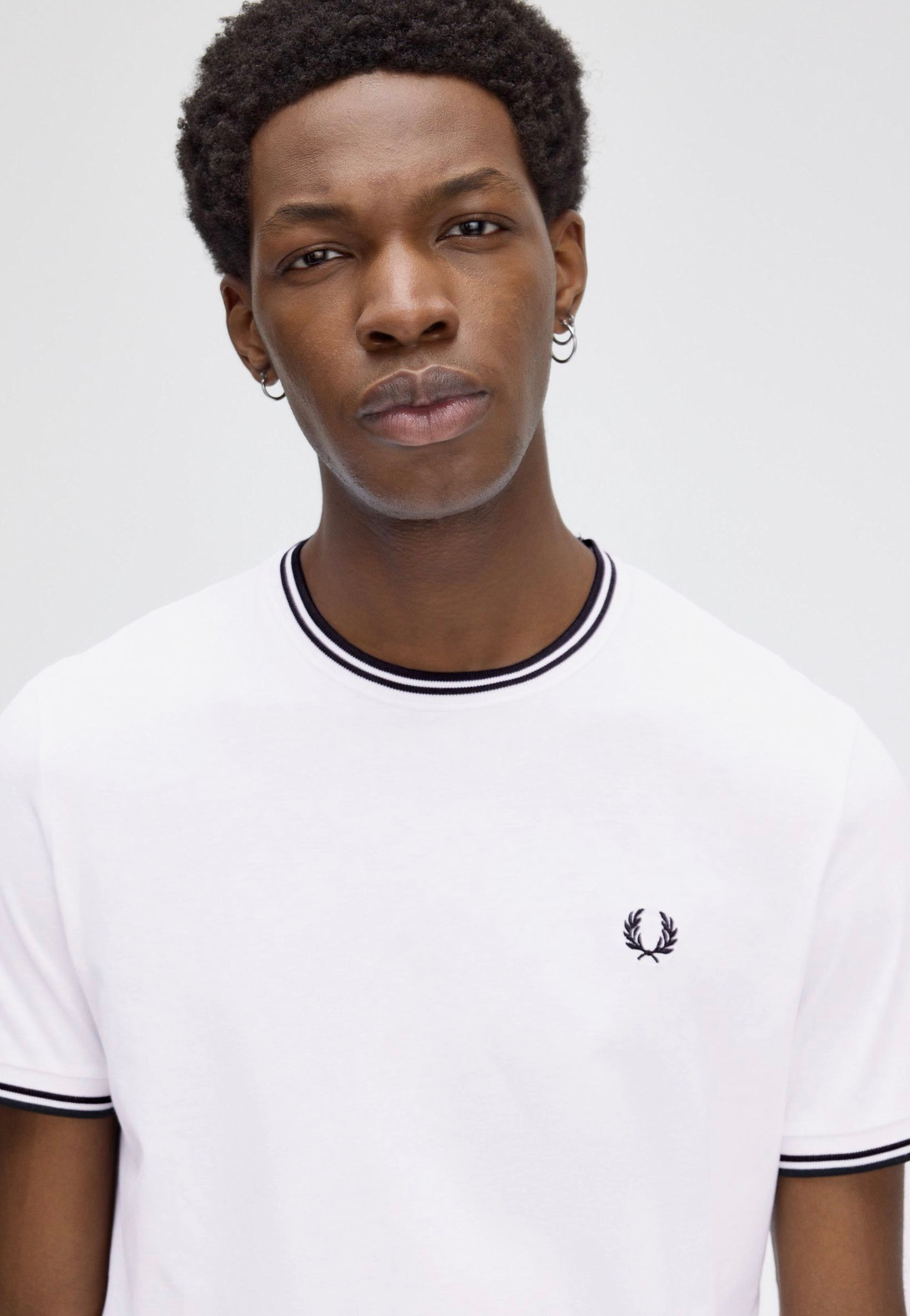 Fred Perry - Twin Tipped White - T-Shirt | Men-Image
