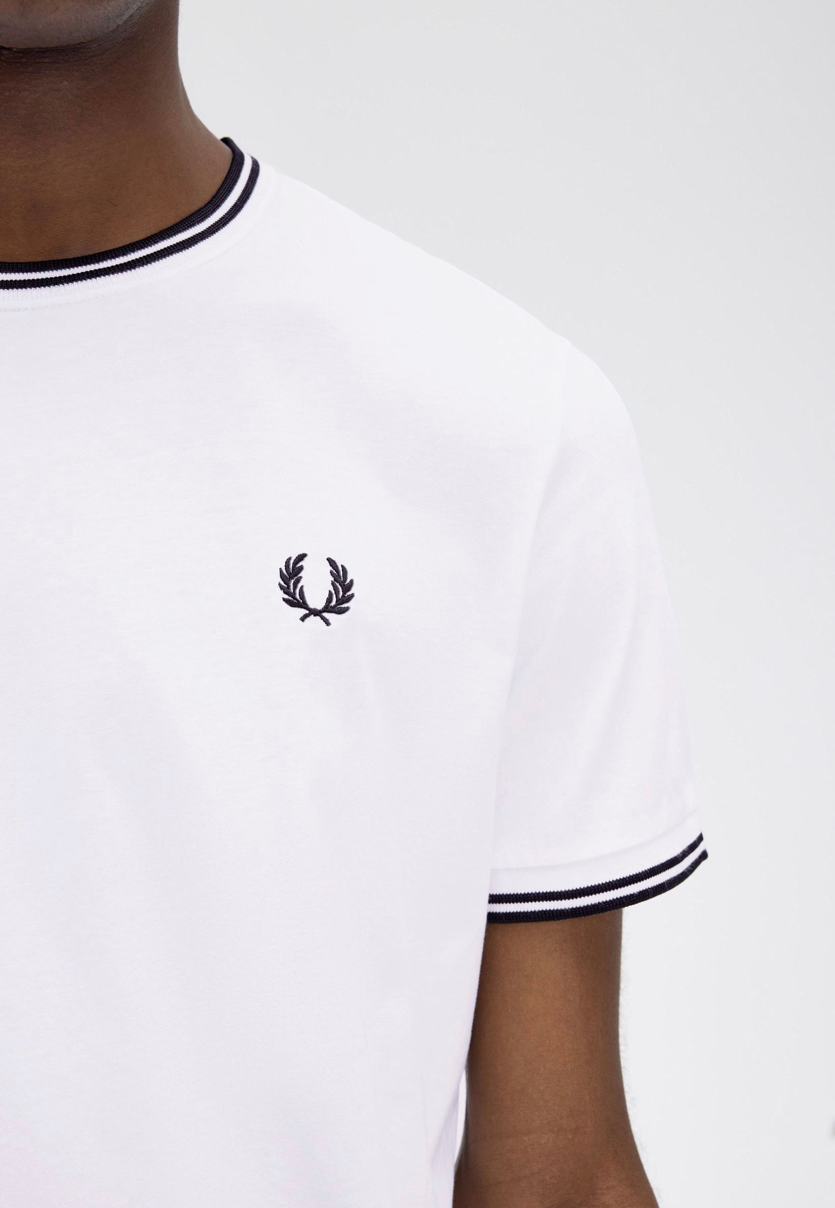 Fred Perry - Twin Tipped White - T-Shirt | Men-Image