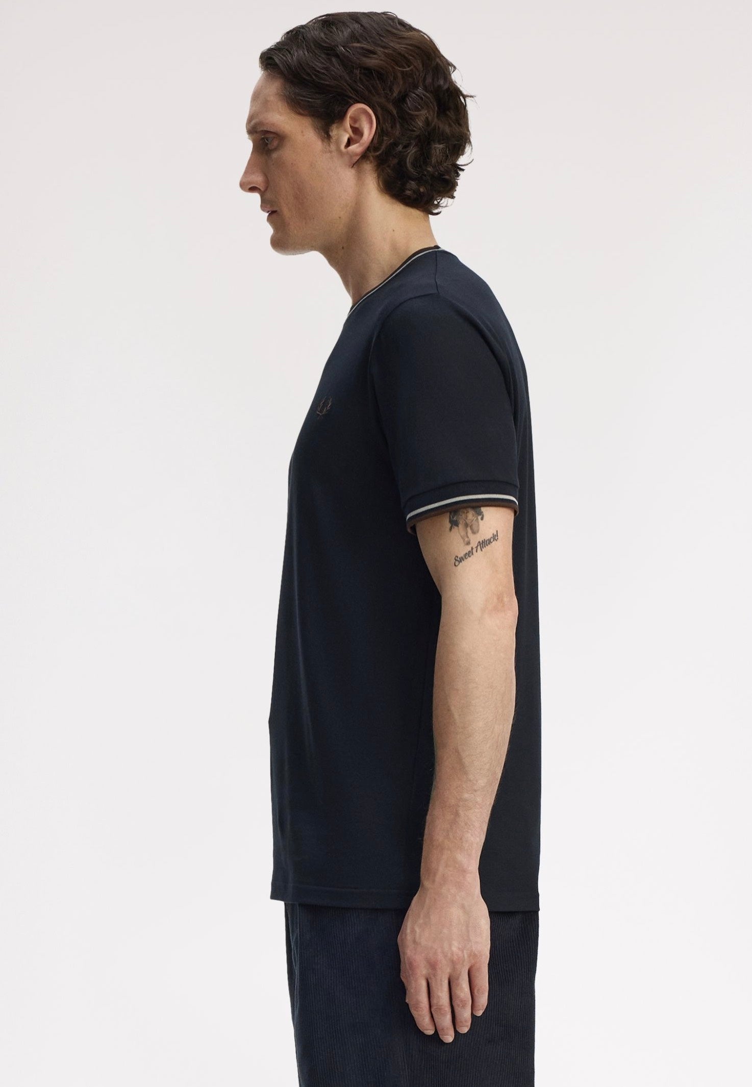 Fred Perry - Twin Tipped Navy/Warm Oat/Burnt Tobacco - T-Shirt | Men-Image