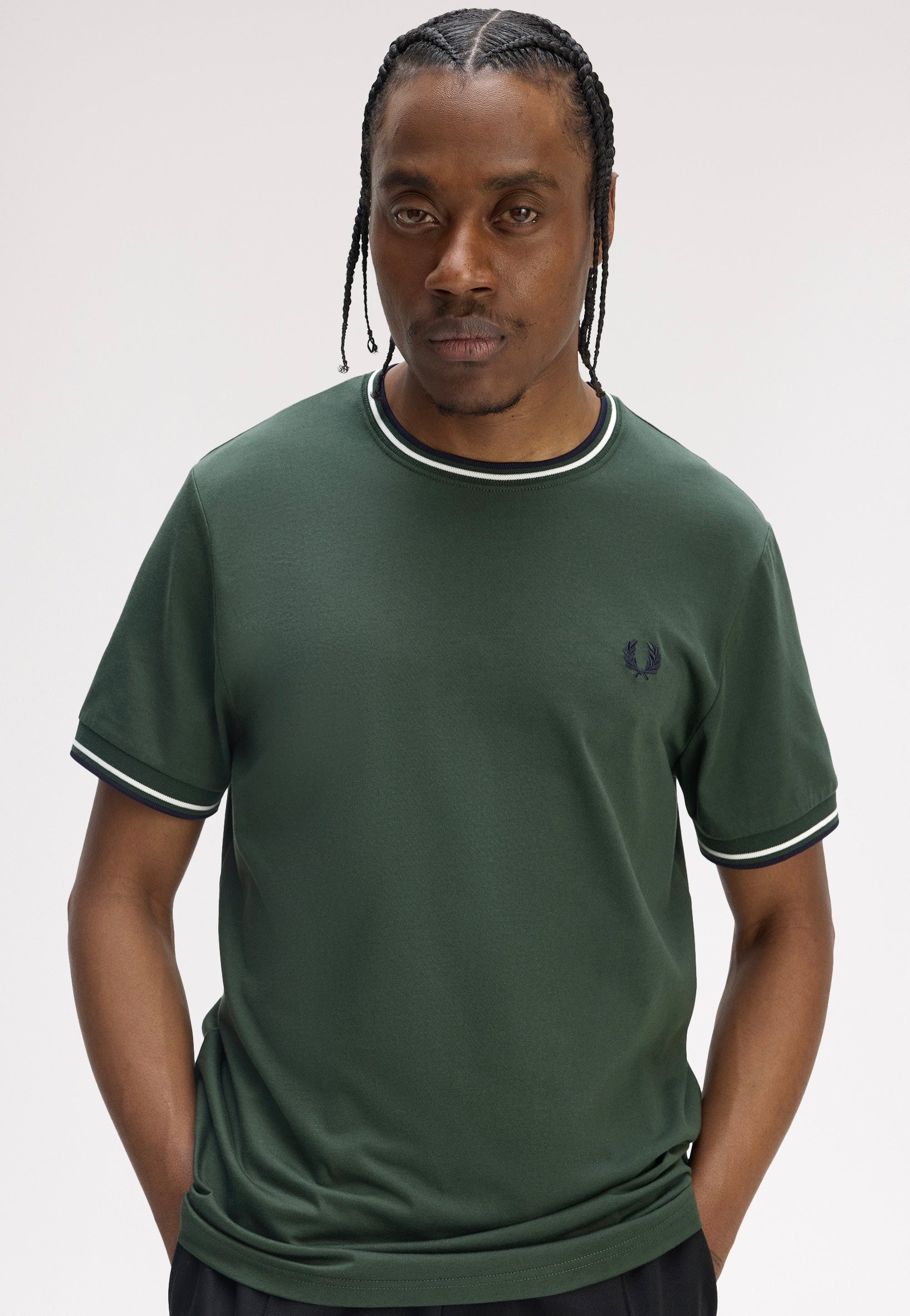 Fred Perry - Twin Tipped Court Green/Snow White/Navy - T-Shirt | Men-Image