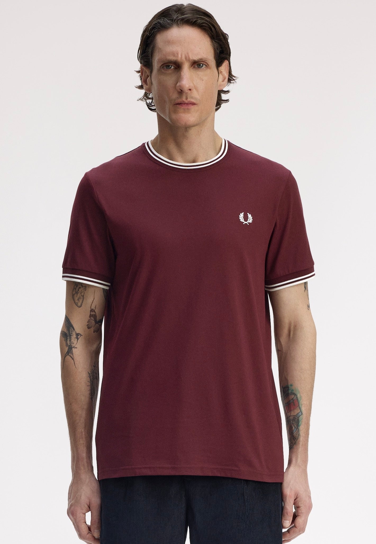 Fred Perry - Twin Tipped Oxblood/Ecru - T-Shirt | Men-Image
