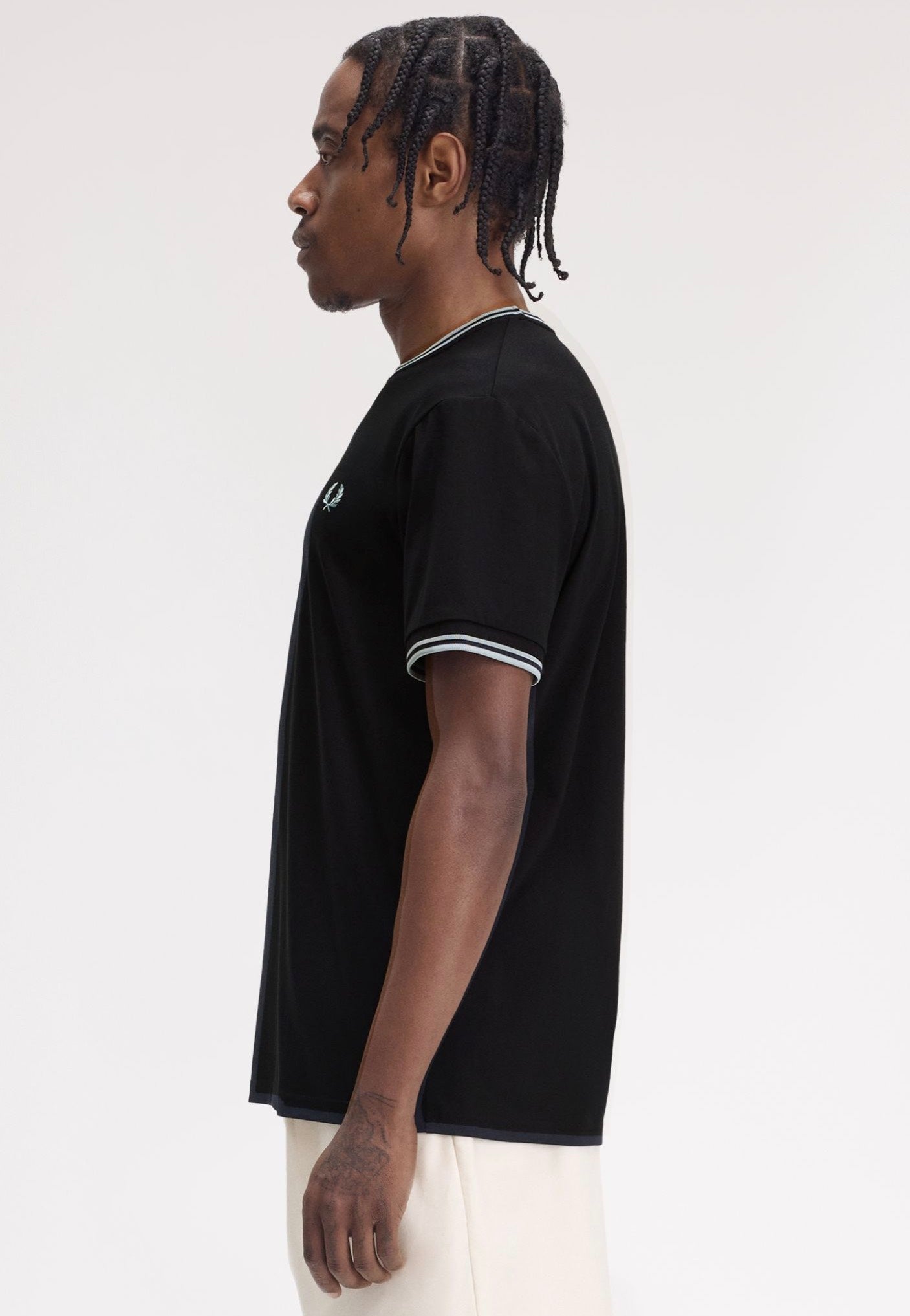 Fred Perry - Twin Tipped Black/Silverblue - T-Shirt | Men-Image