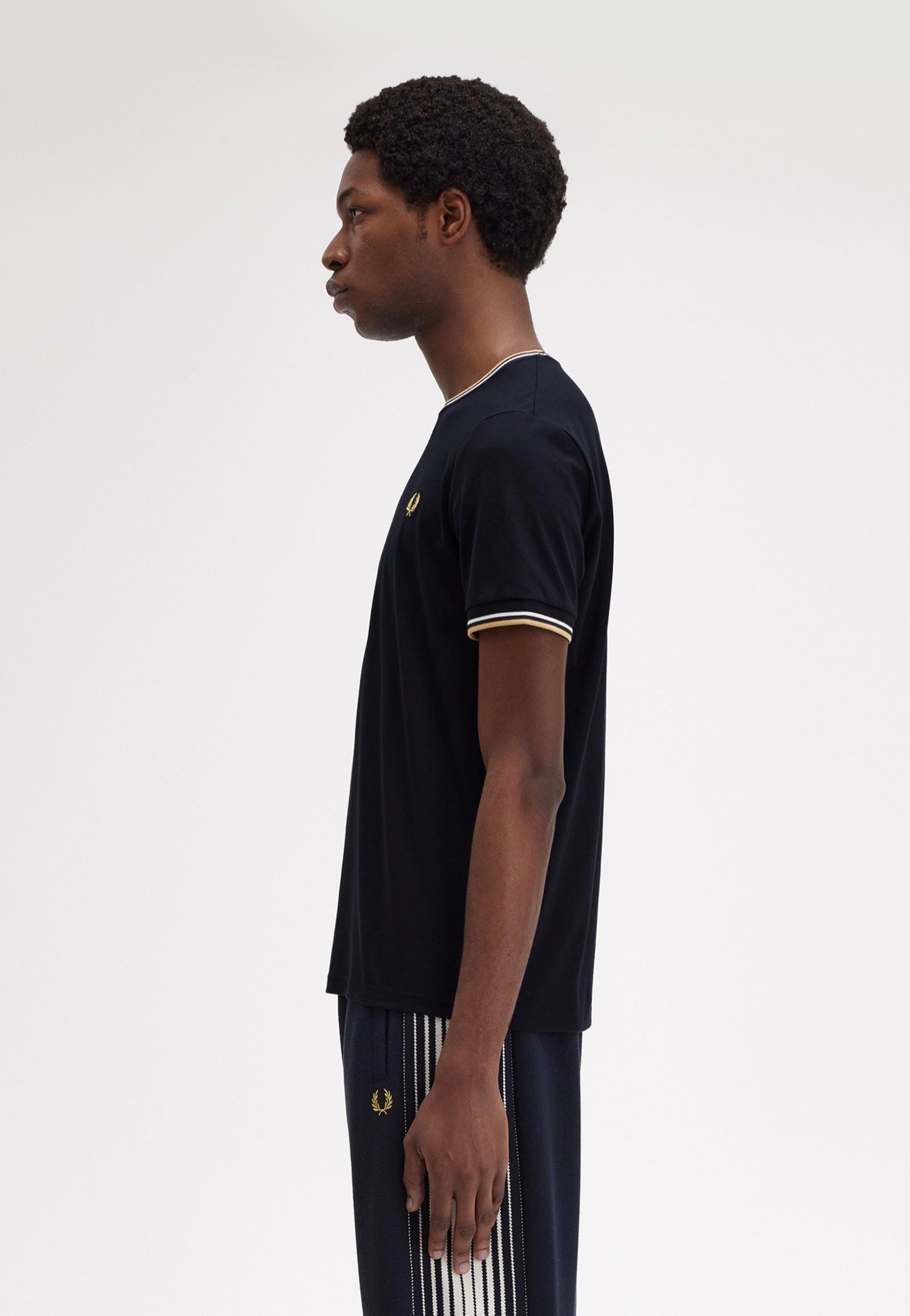 Fred Perry - Twin Tipped Navy/Ecru/Honeycomb - T-Shirt