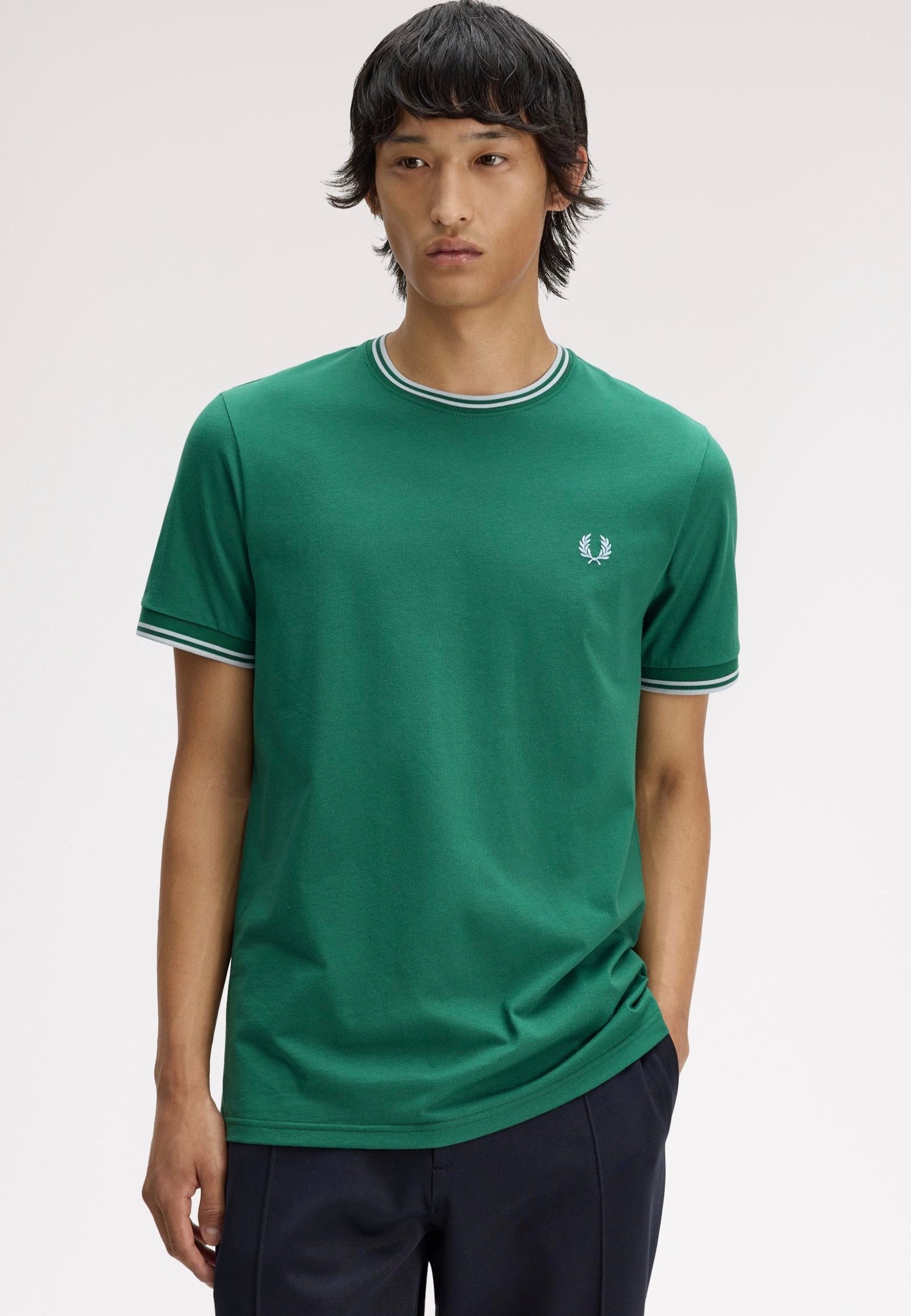 Fred Perry - Twin Tipped Sport Green/Light Ice/Light Ice - T-Shirt | Men-Image