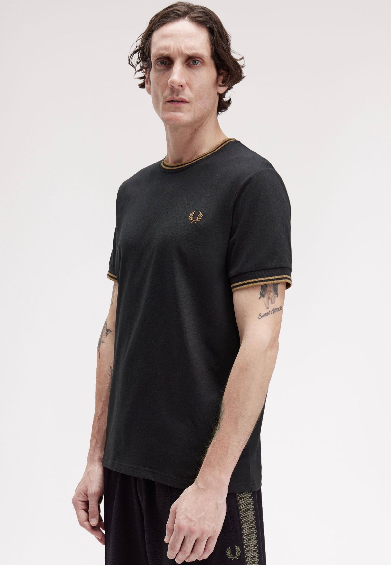 Fred Perry - Twin Tipped Black/Shadedstone - T-Shirt | Impericon