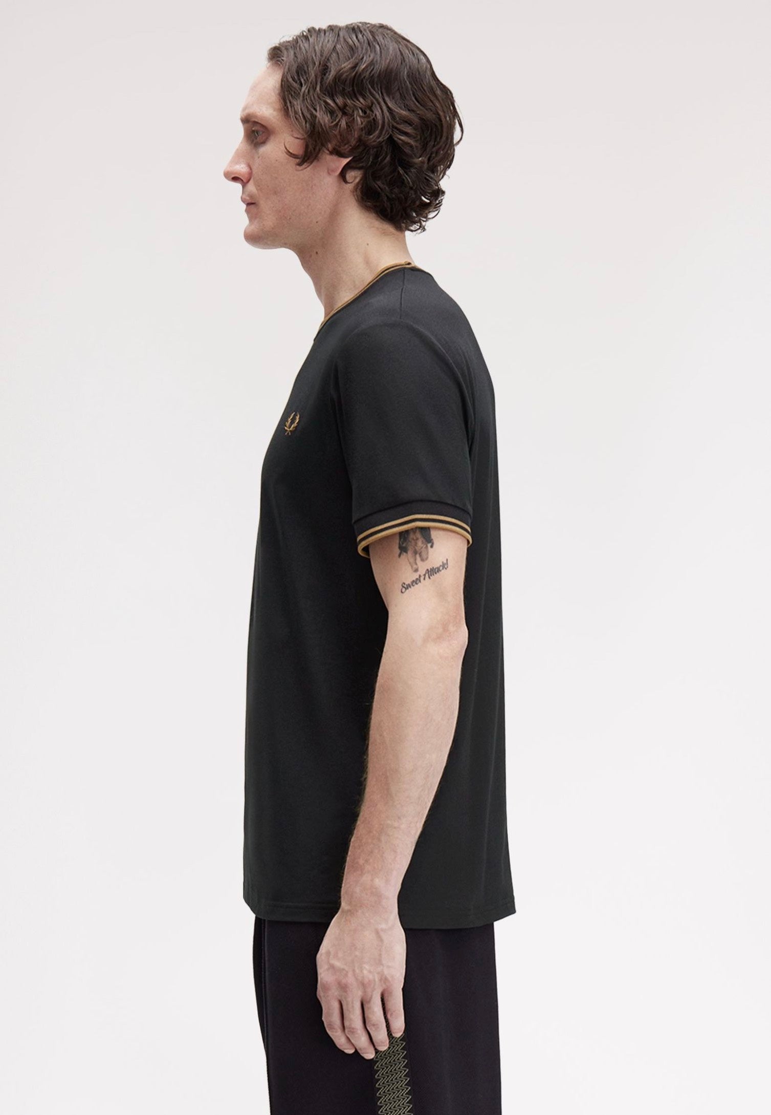Fred Perry - Twin Tipped Black/Shadedstone - T-Shirt | Impericon
