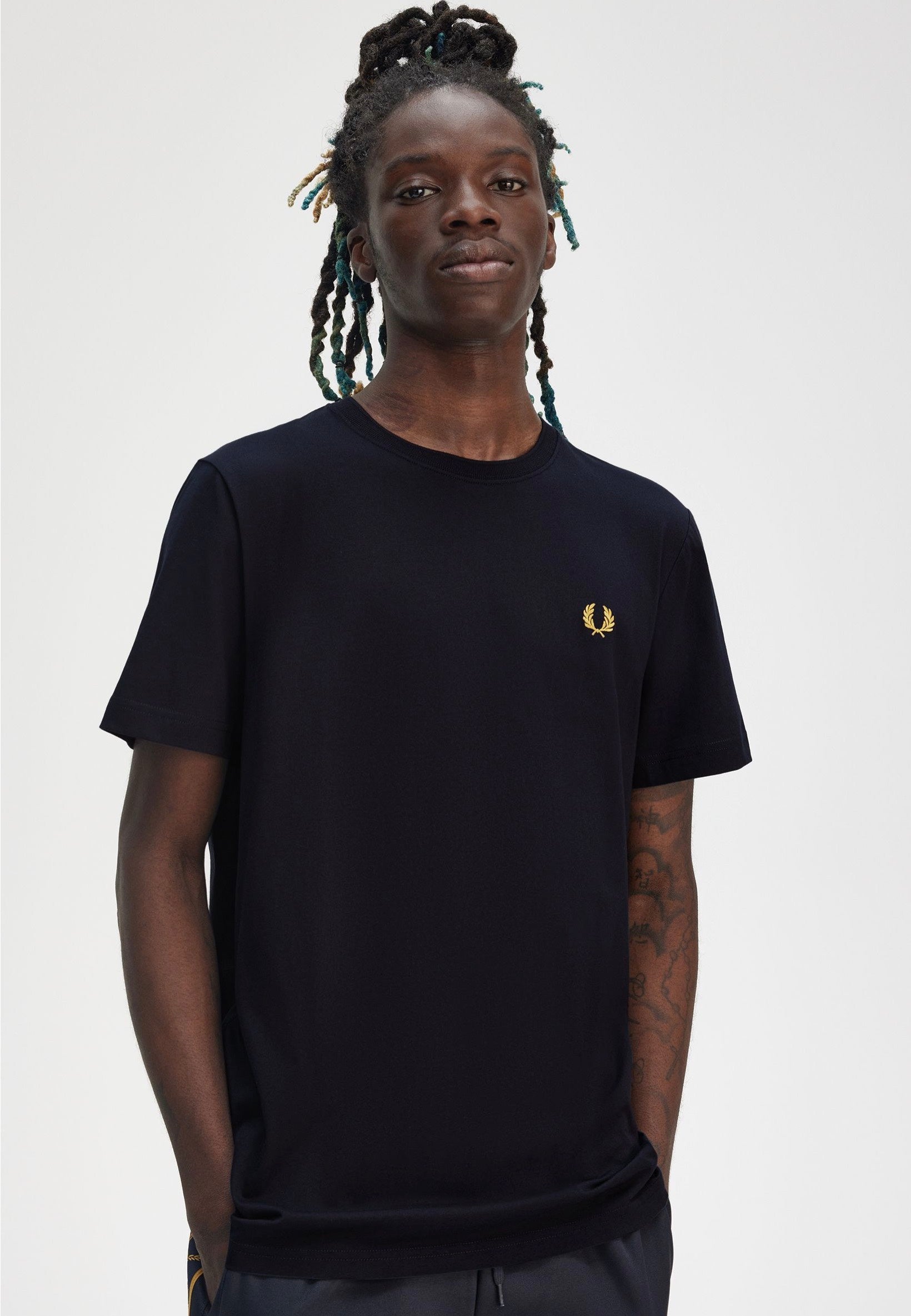 Fred Perry - Crew Neck Navy/Honeycomb - T-Shirt | Men-Image