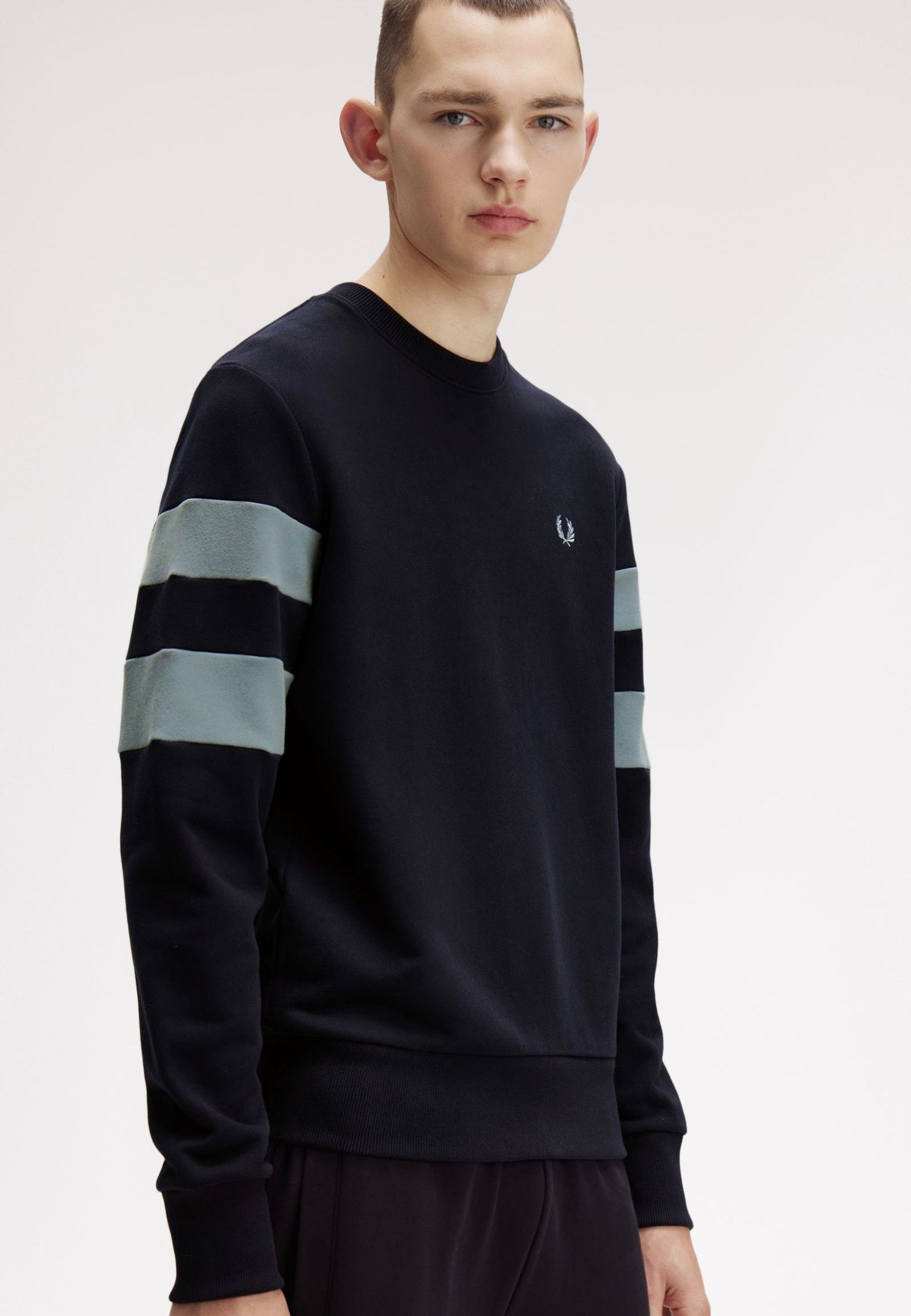 Fred Perry - Peached Tipped Sleeve Navy - Sweater | Men-Image