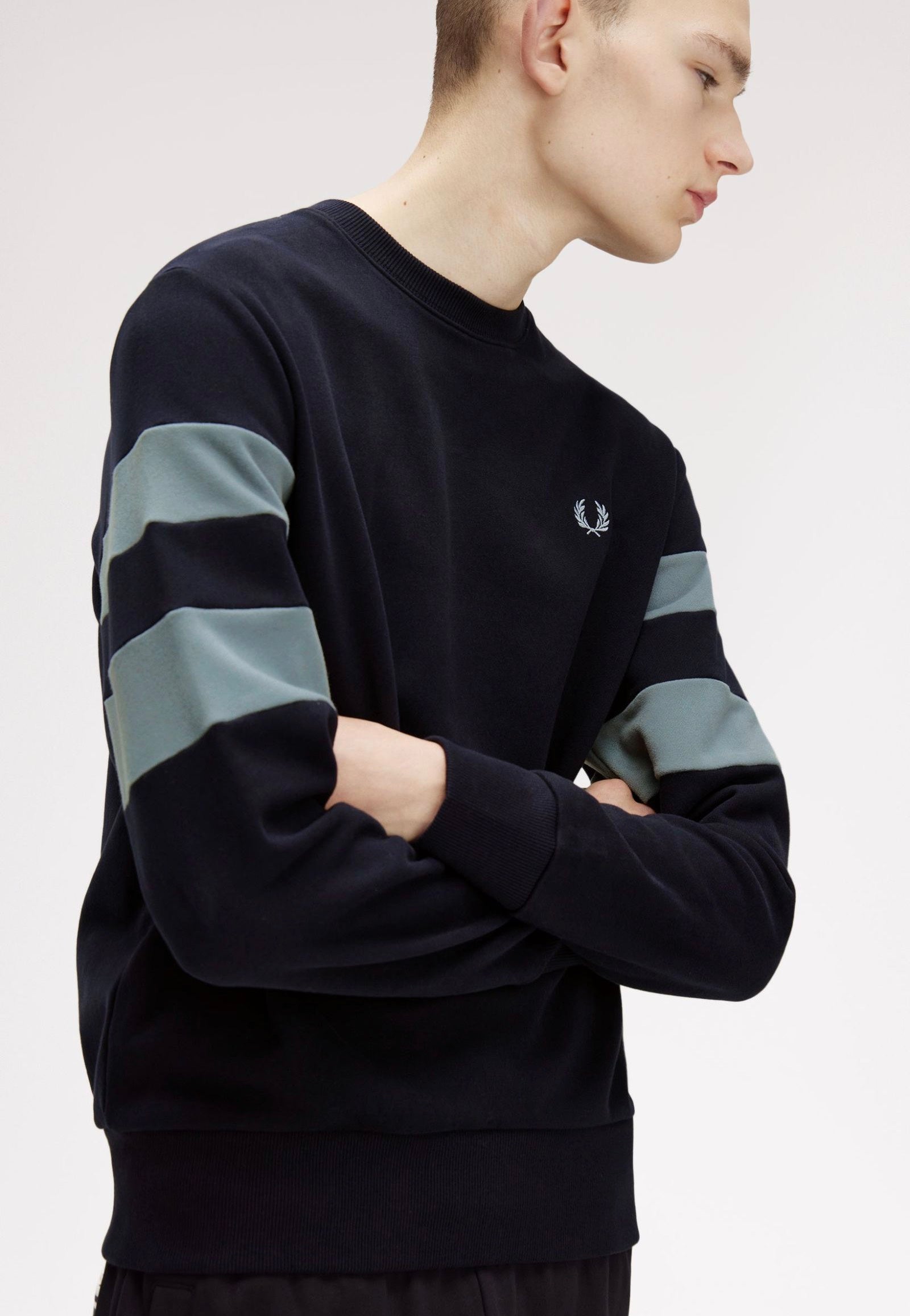 Fred Perry - Peached Tipped Sleeve Navy - Sweater | Impericon
