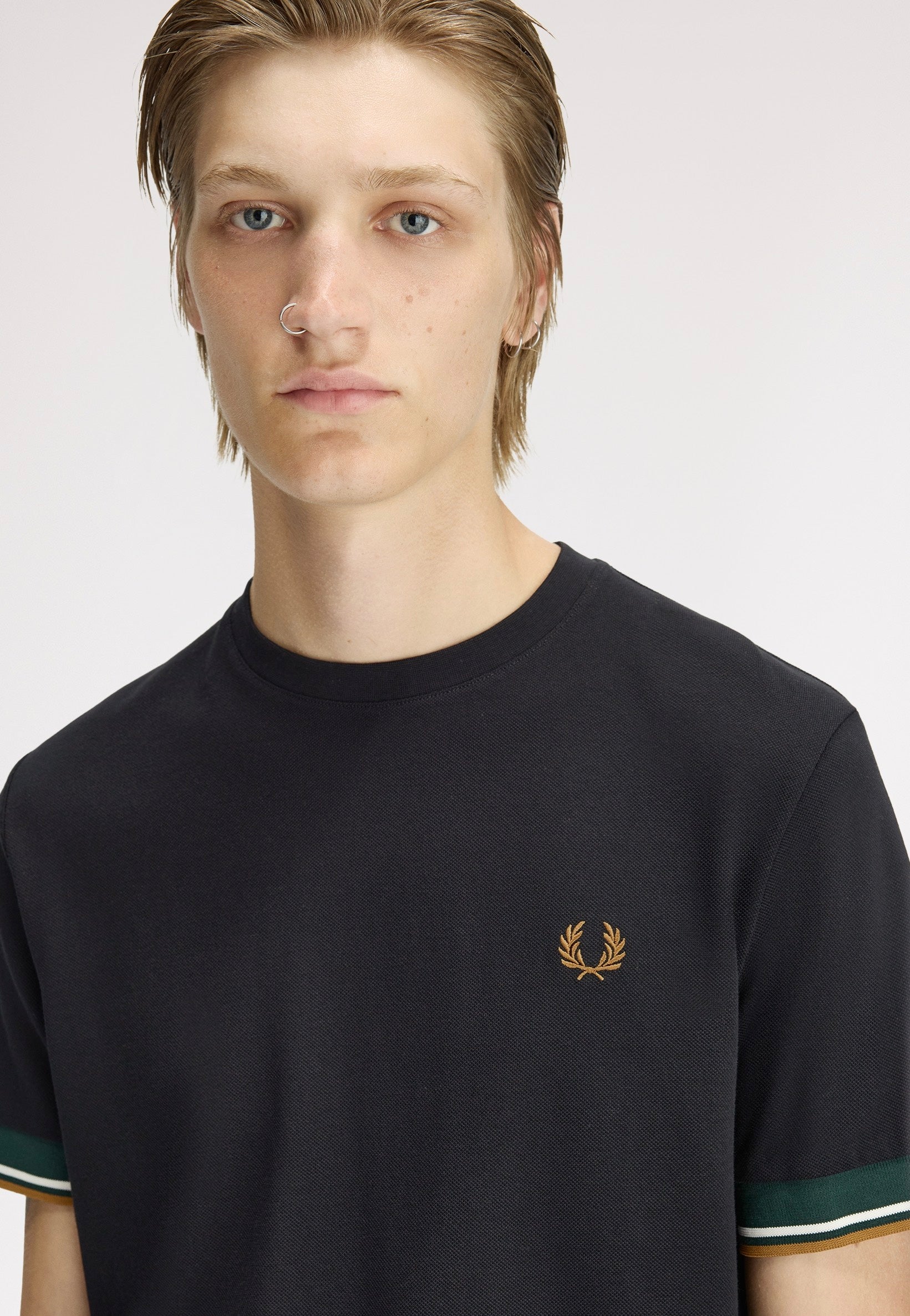 Fred Perry - Twin Tipped Cuff Black - T-Shirt | Men-Image