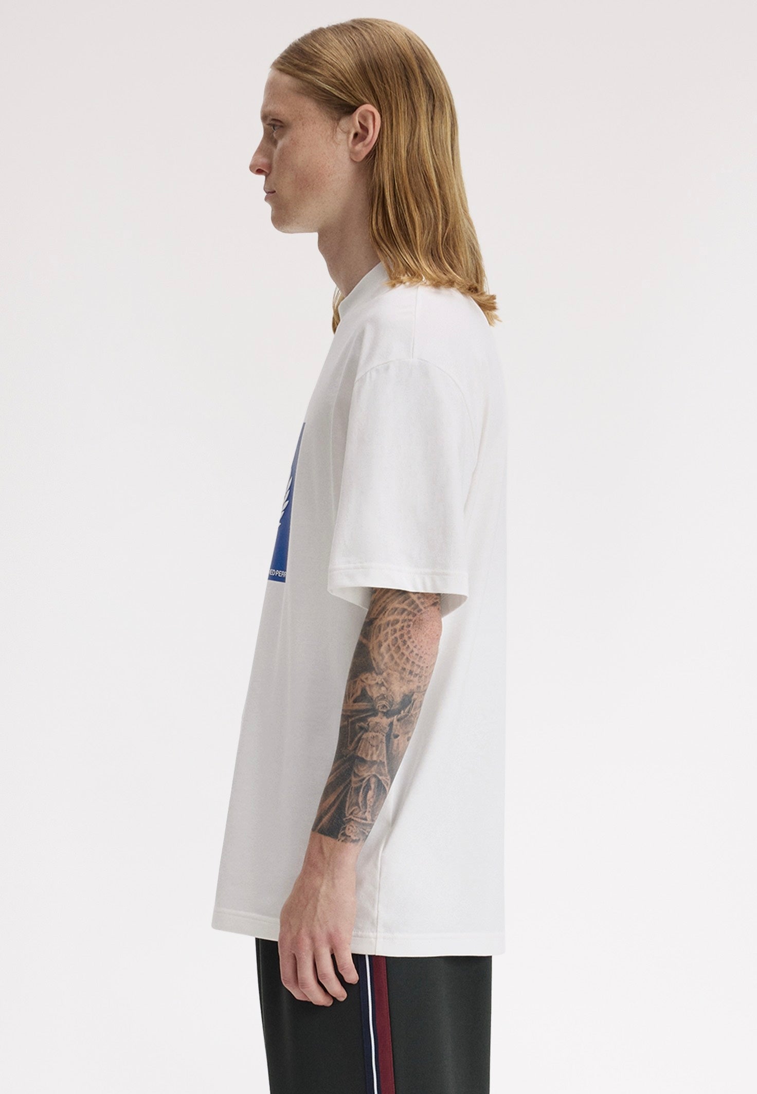 Fred Perry - Box Graphic Snow White - T-Shirt | Men-Image