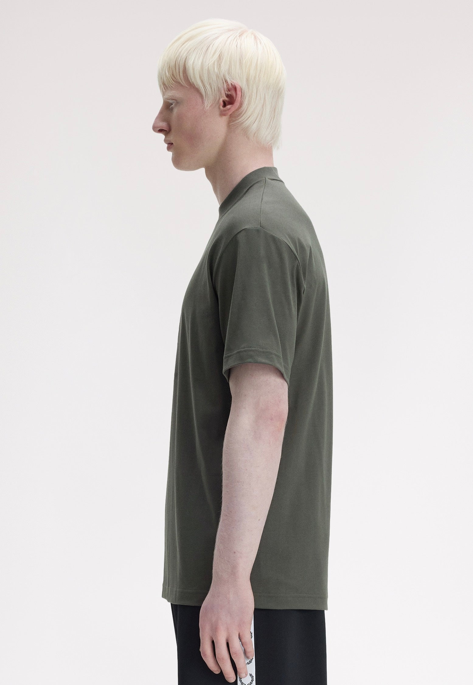 Fred Perry - Box Graphic Field Green - T-Shirt | Men-Image