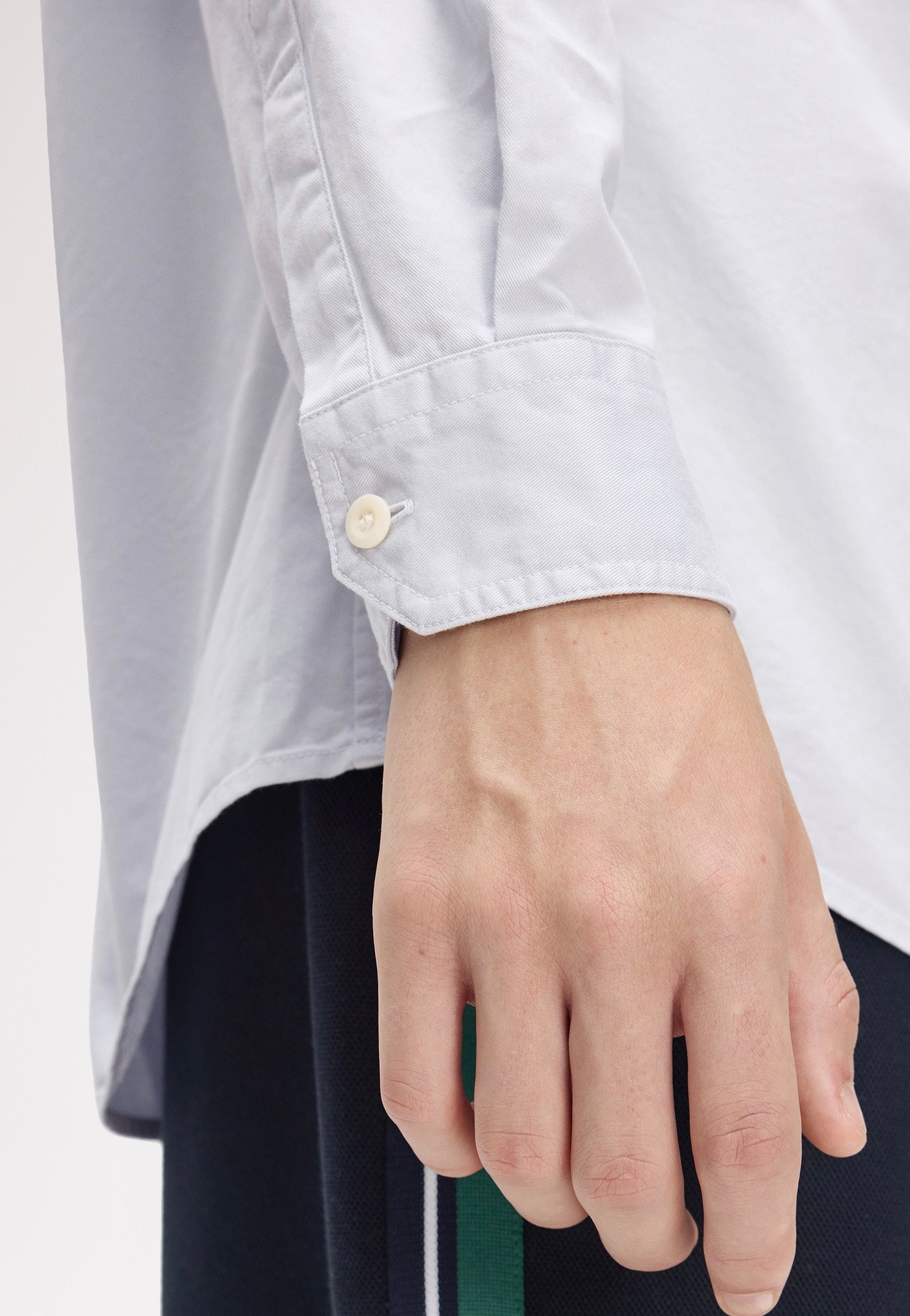 Fred Perry - Relaxed Washed Twill Dusky Blue - Shirt | Men-Image
