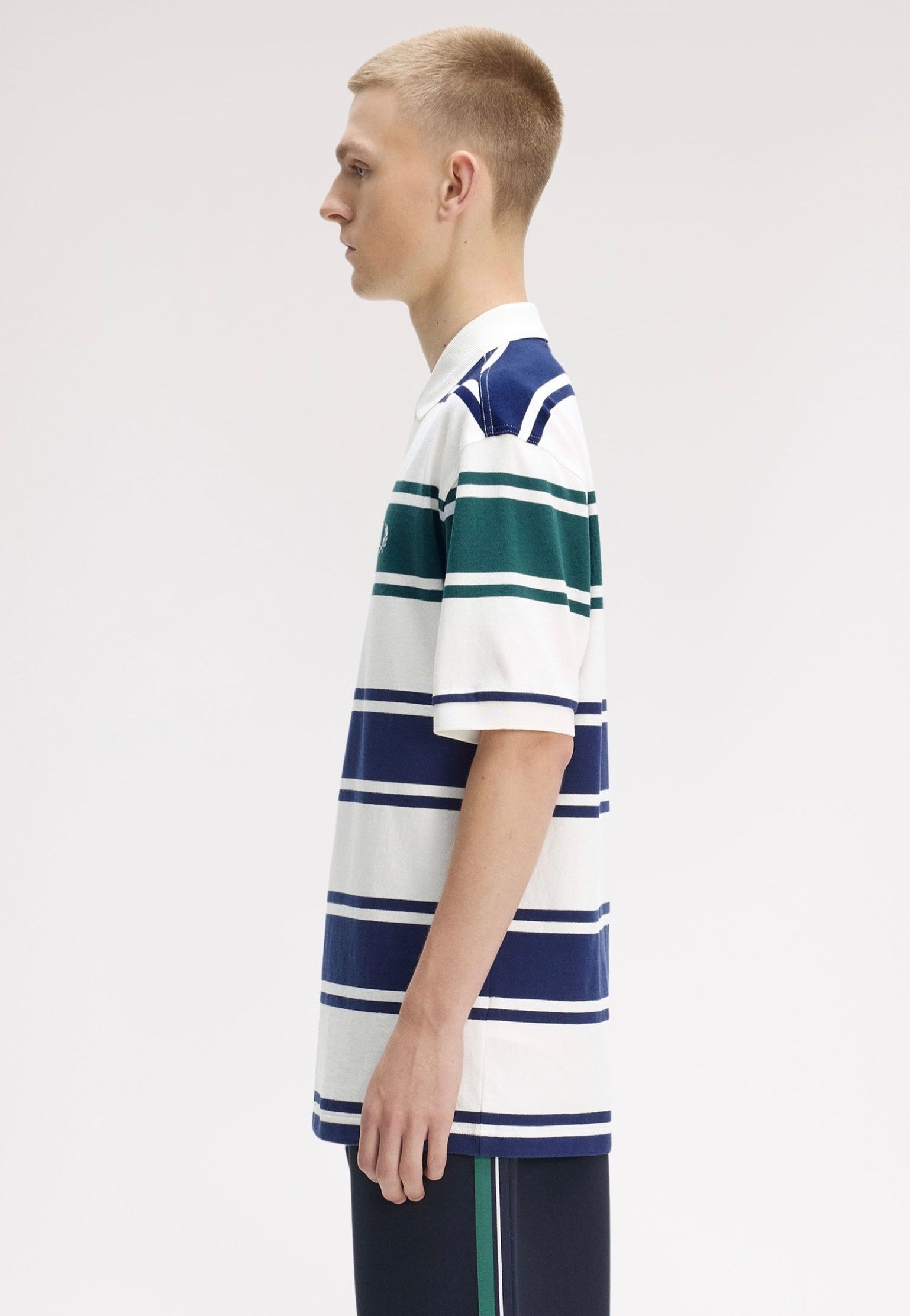 Fred Perry - Relaxed Striped Snow White - Polo | Men-Image