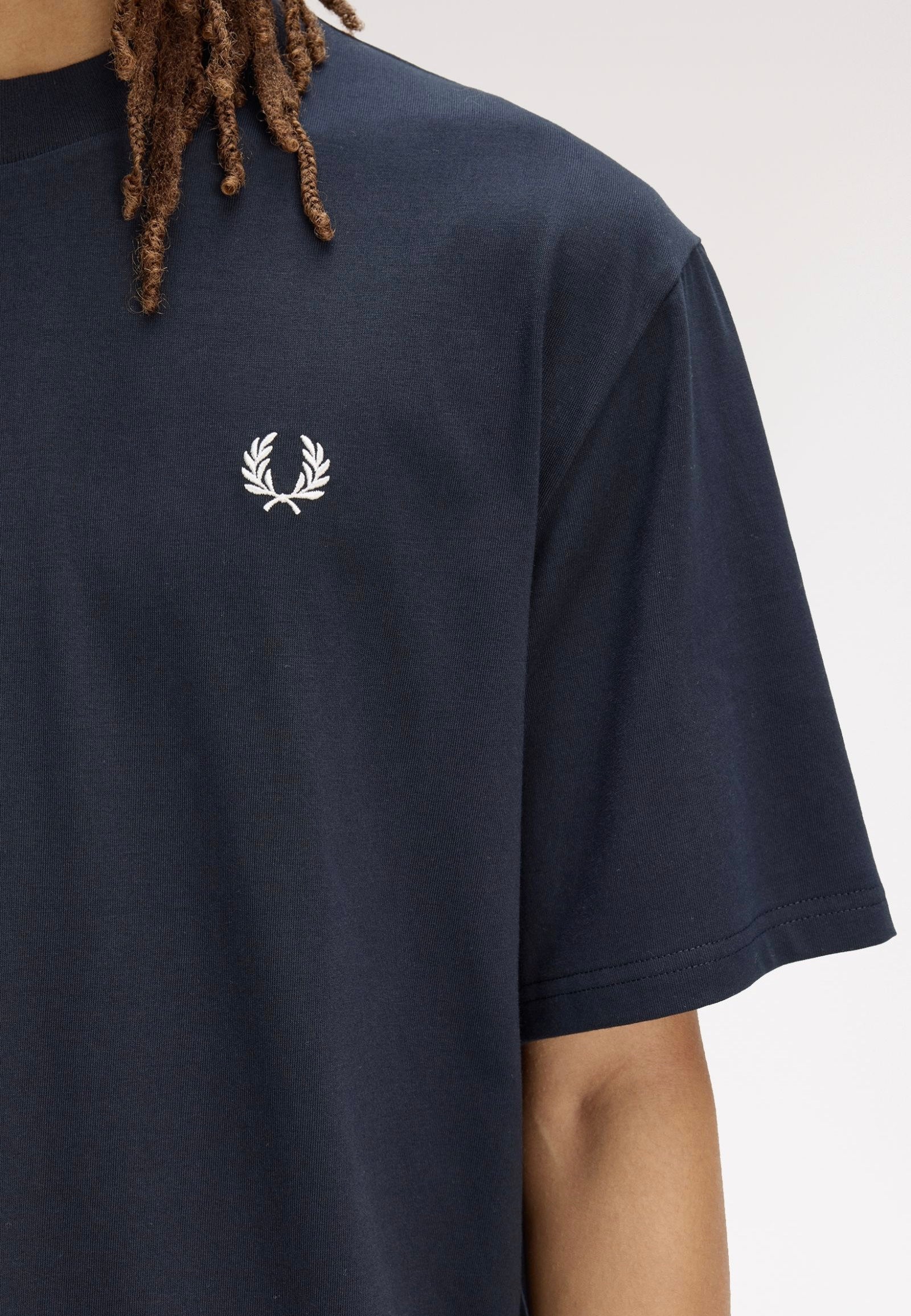 Fred Perry - Back Print Fred Perry Text Navy - T-Shirt | Men-Image