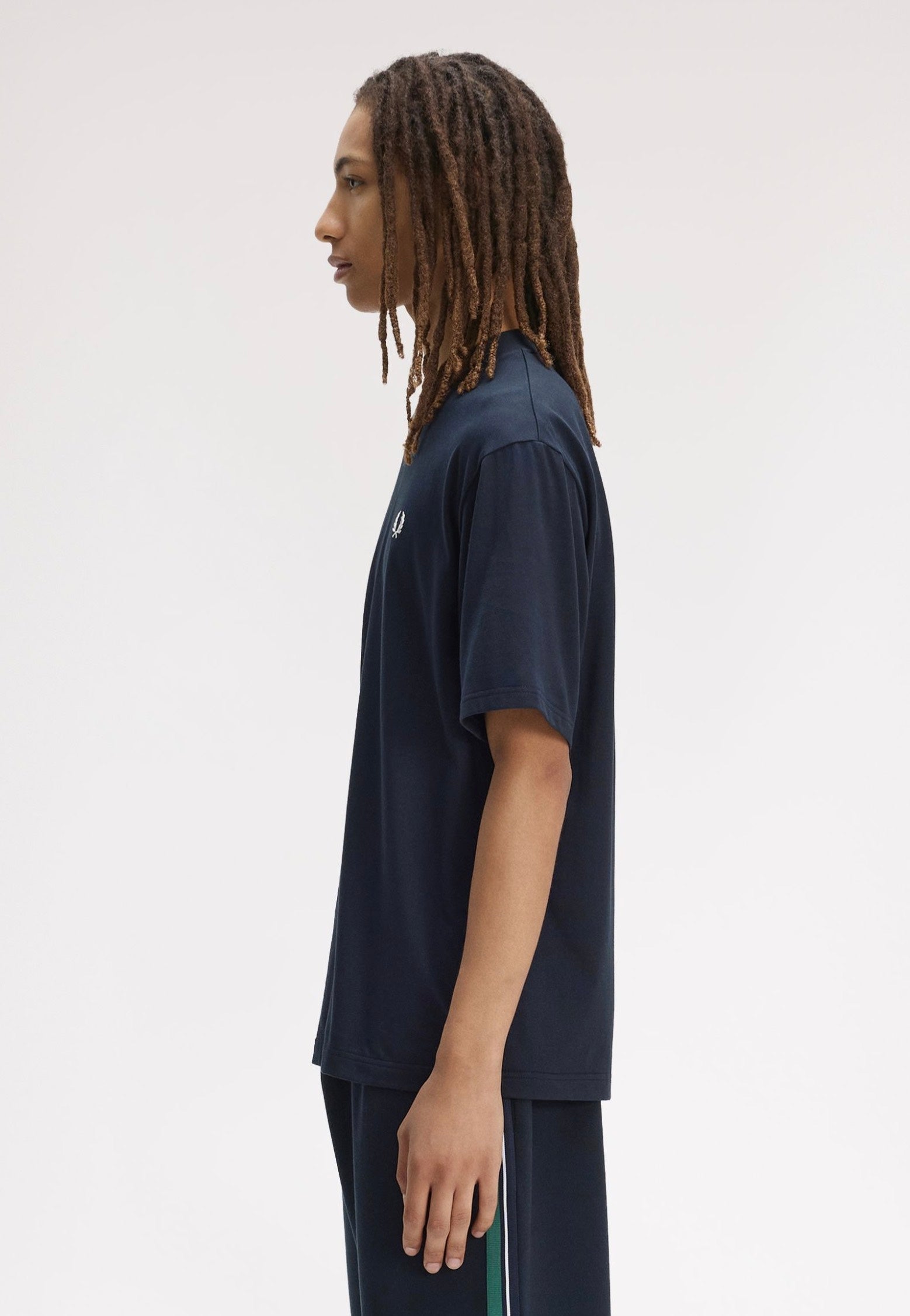 Fred Perry - Back Print Fred Perry Text Navy - T-Shirt | Men-Image