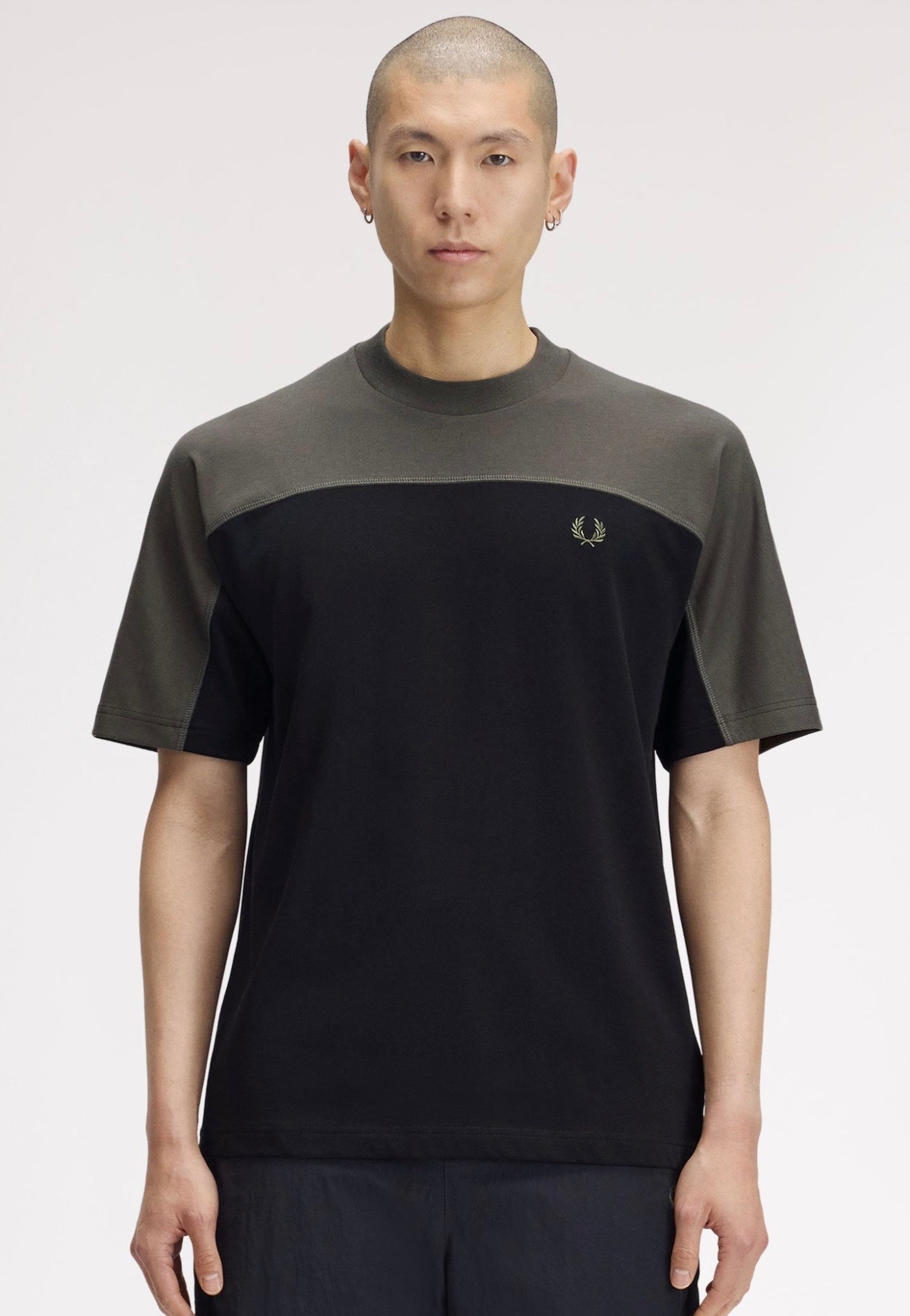 Fred Perry - Colour Block Black - T-Shirt | Men-Image