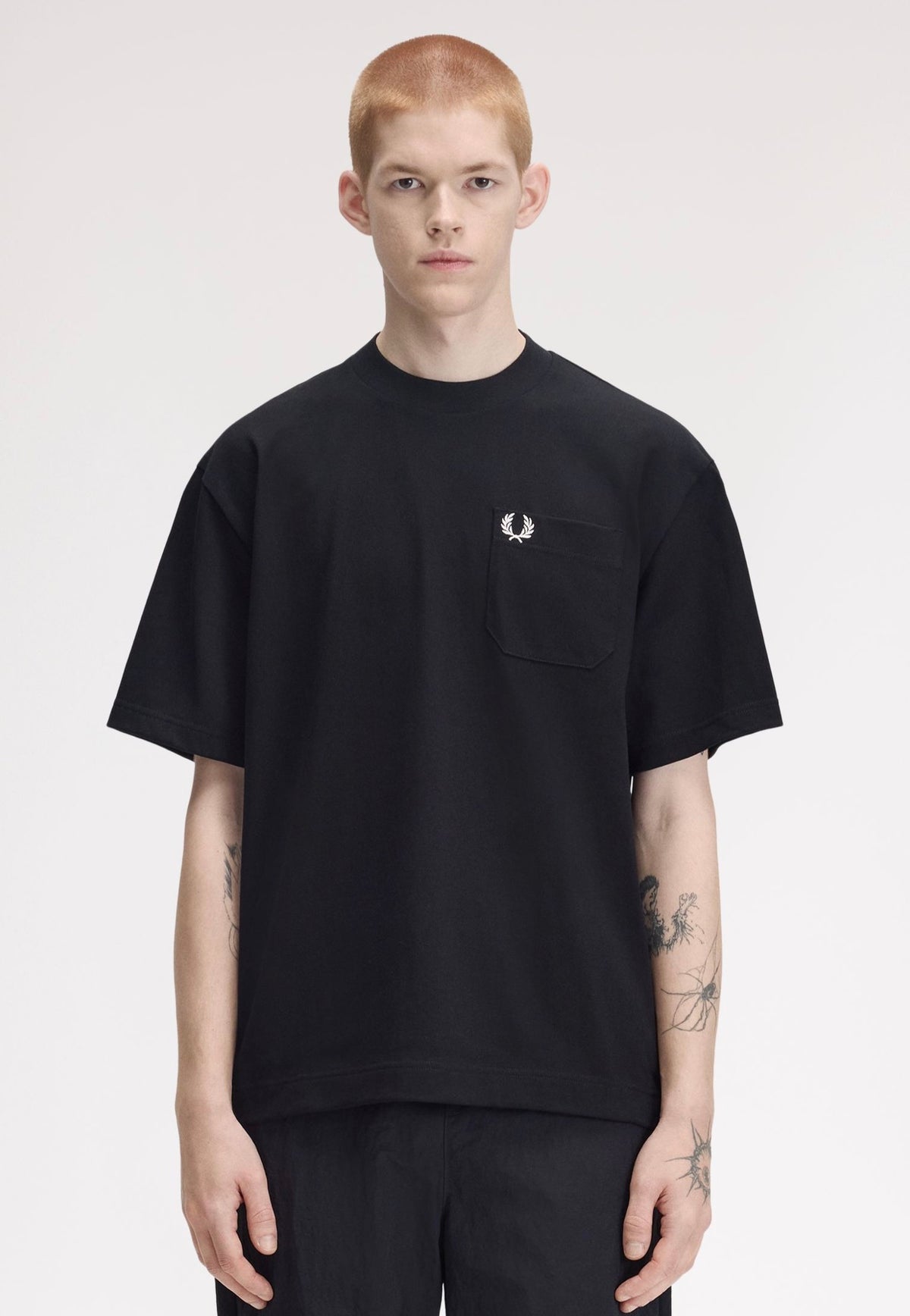 Fred Perry Relaxed Black T-paita | Men-Image