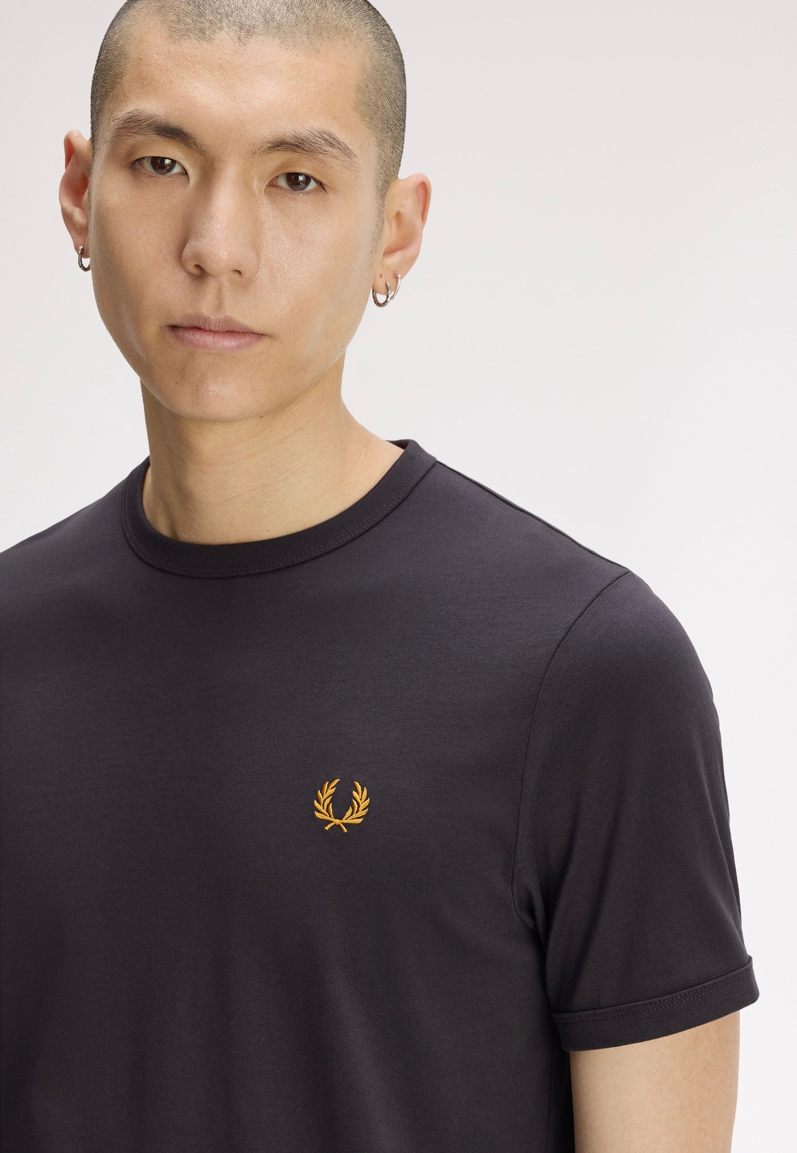 Fred Perry - Ringer Anchor Grey - T-Shirt | Men-Image