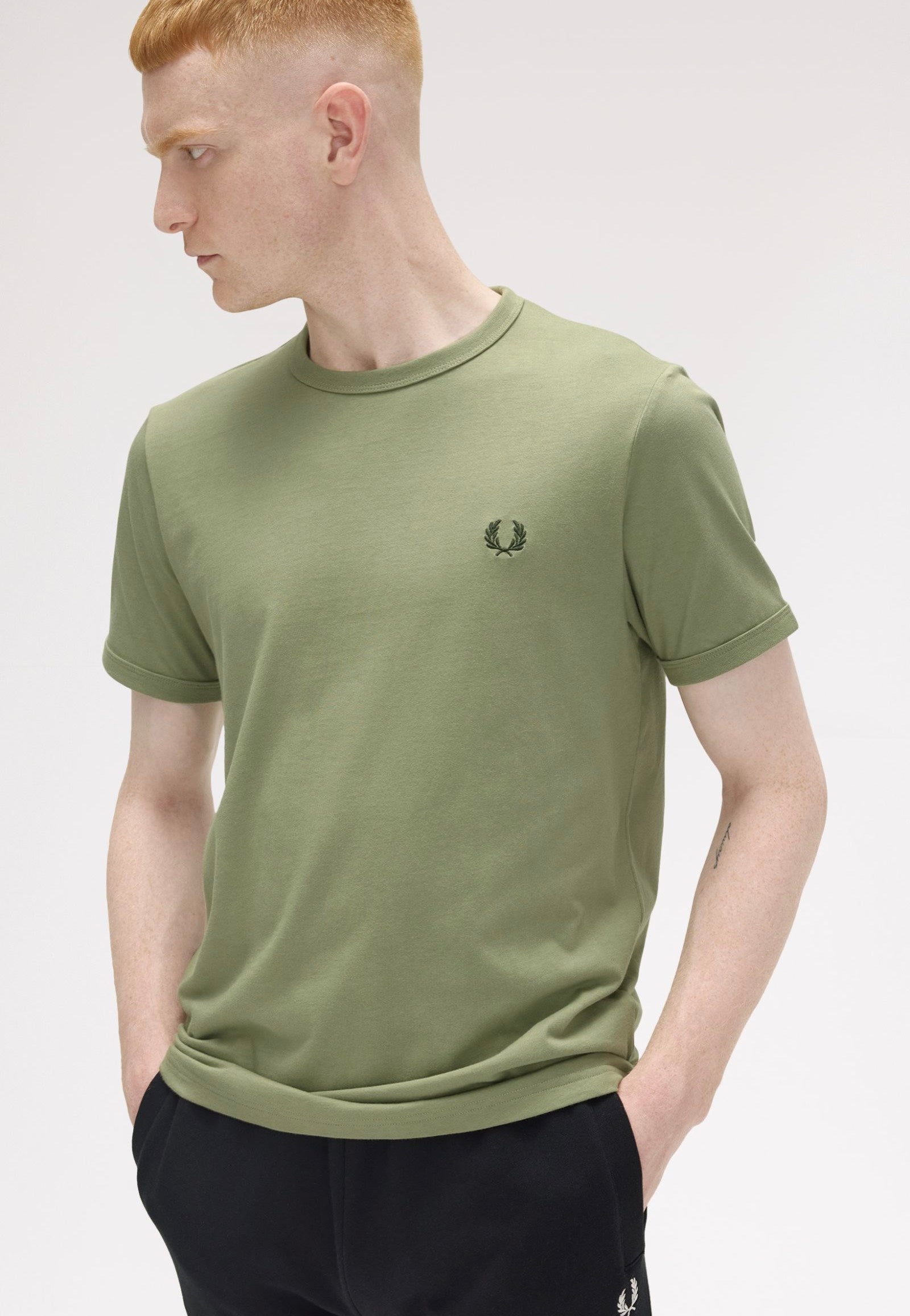 Fred Perry - Ringer Olive Mint - T-Shirt | Men-Image