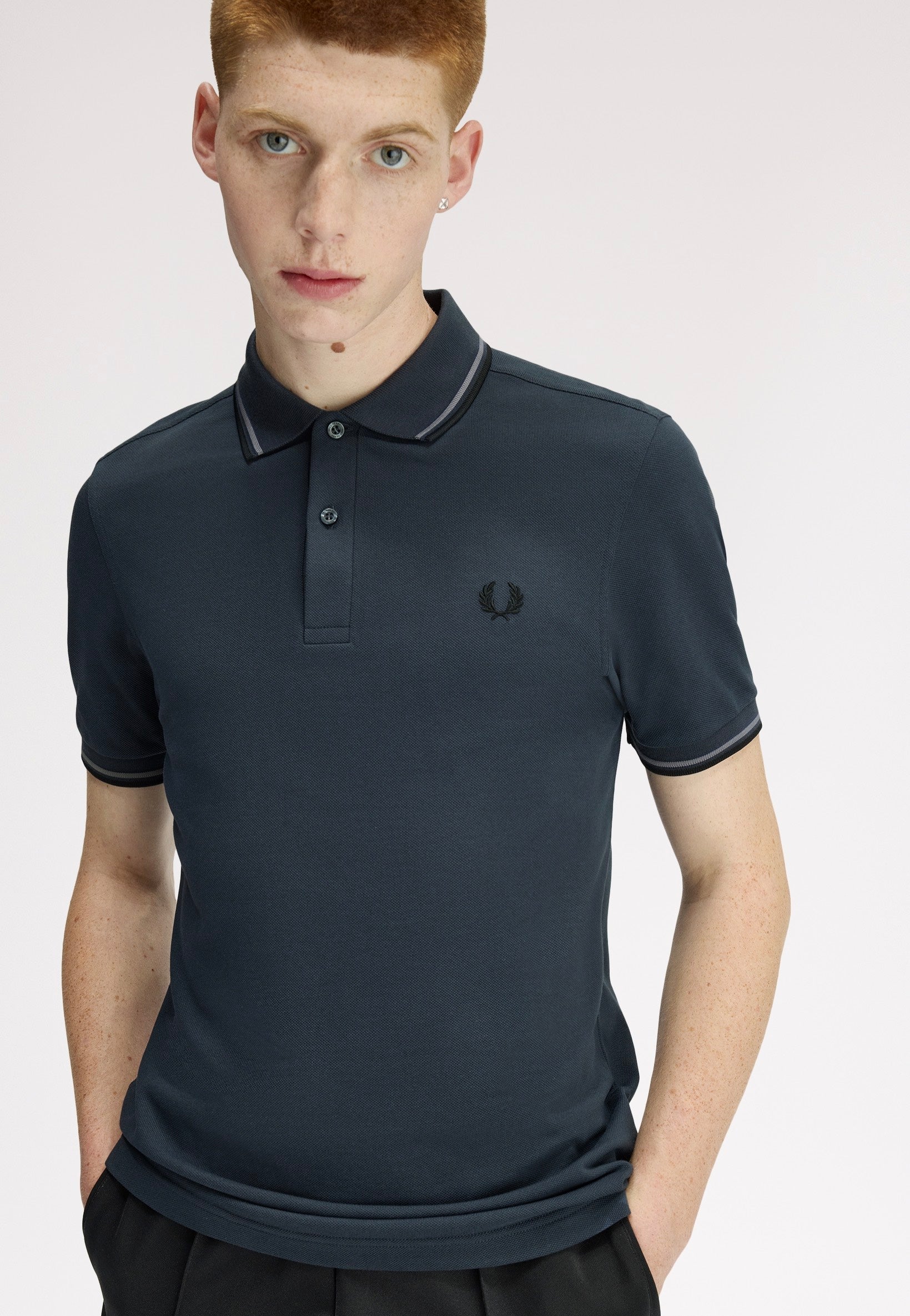 Fred Perry - Twin Tipped Dark Airforce/Stockport Blue/Black - Polo | Men-Image