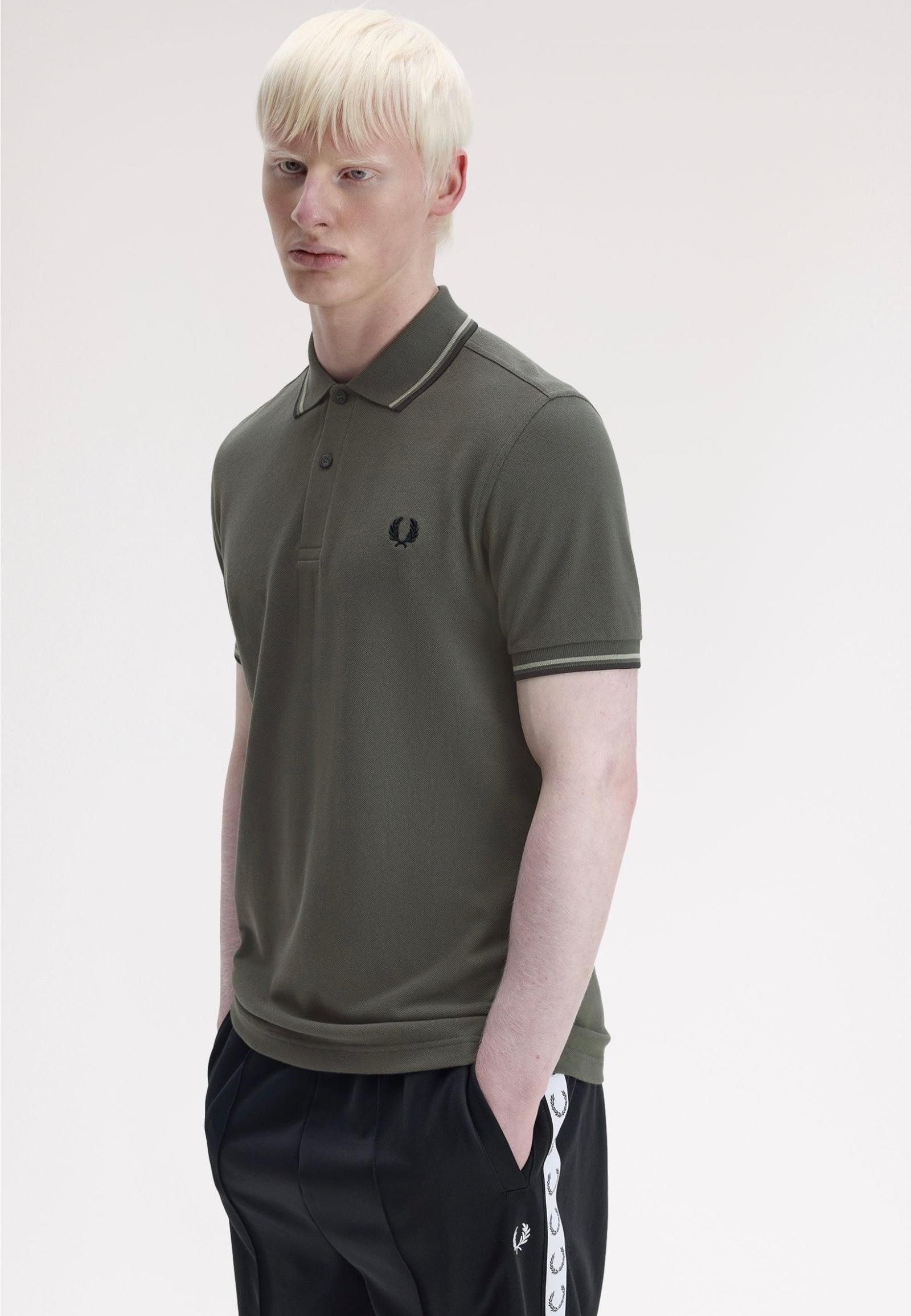Fred Perry - Twin Tipped Field Green/Seagrass/Black - Polo | Men-Image
