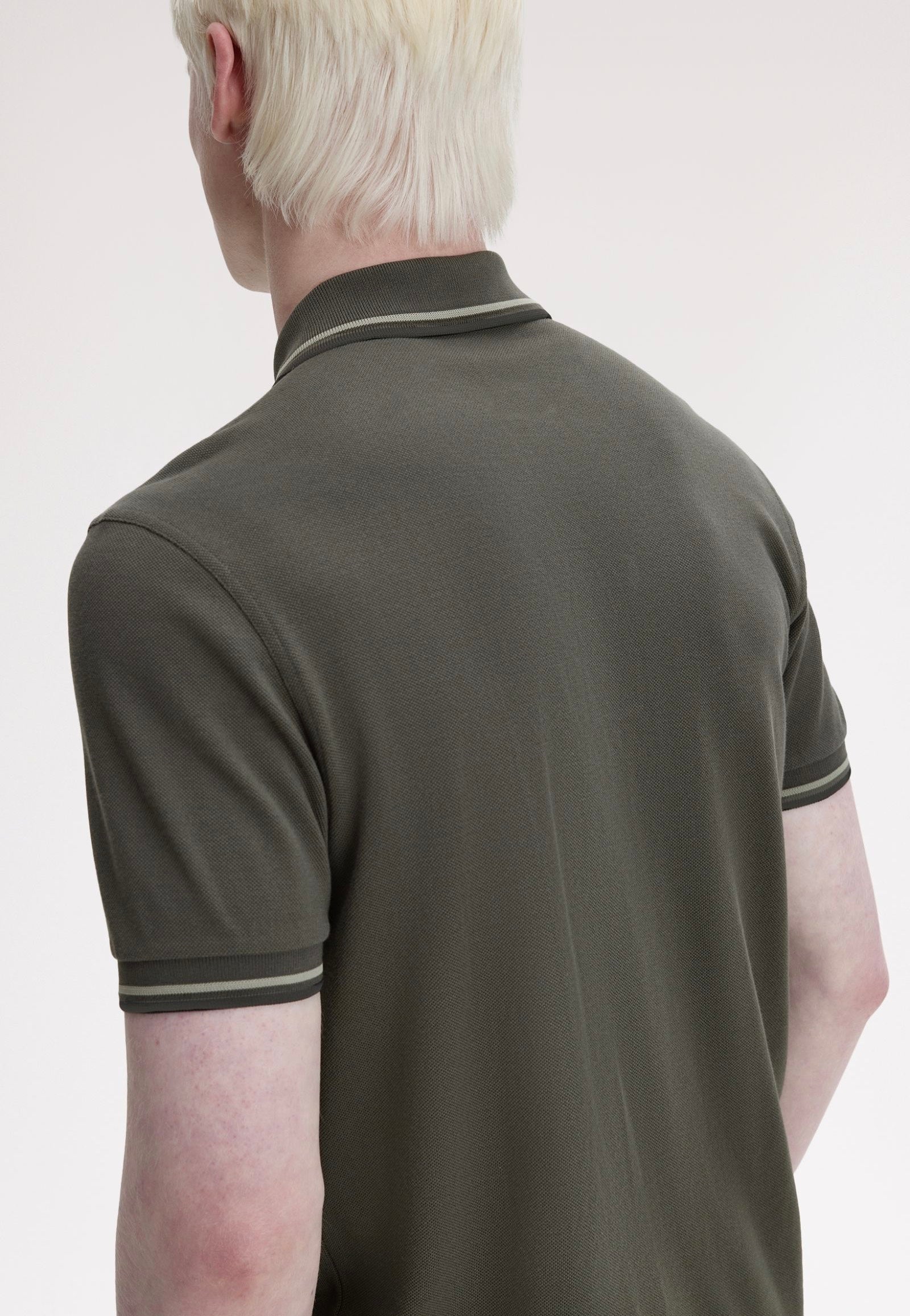 Fred Perry - Twin Tipped Field Green/Seagrass/Black - Polo | Men-Image