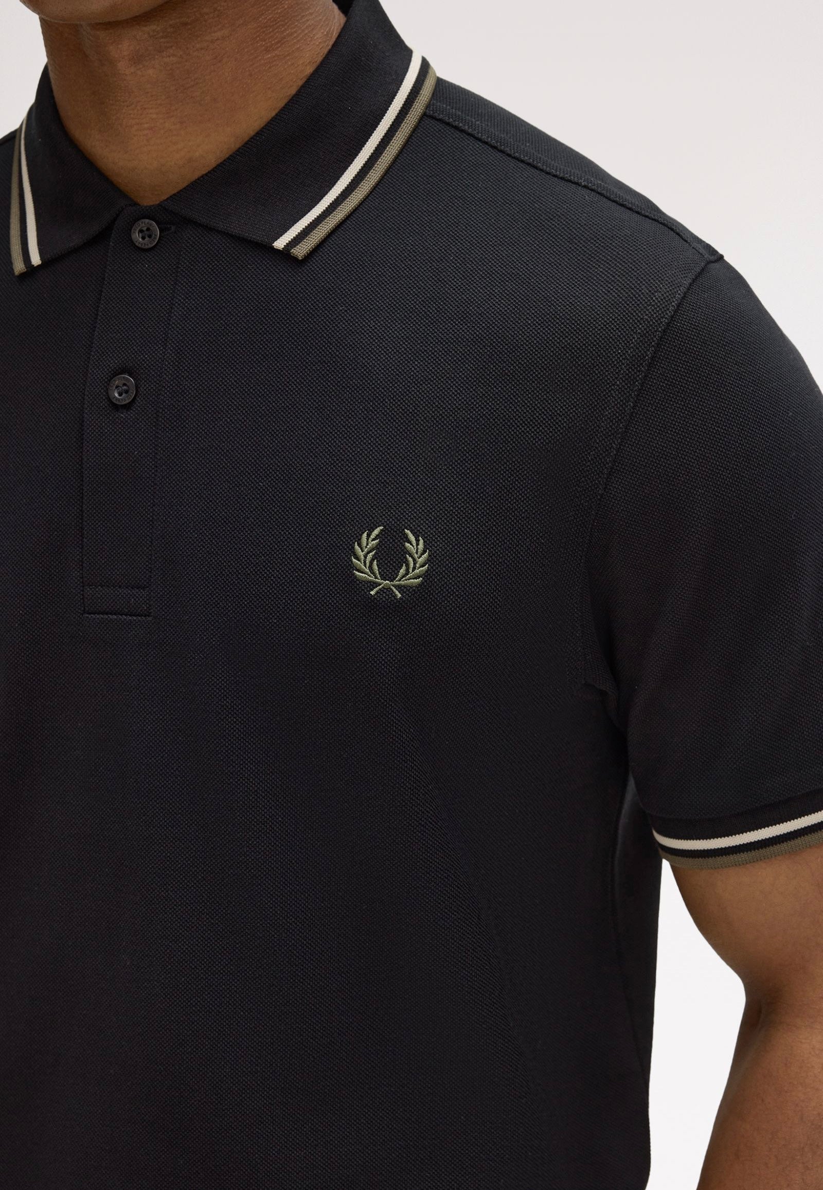 Fred Perry - Twin Tipped Black/Oatmeal/Laurel Wreath Green - Polo | Men-Image