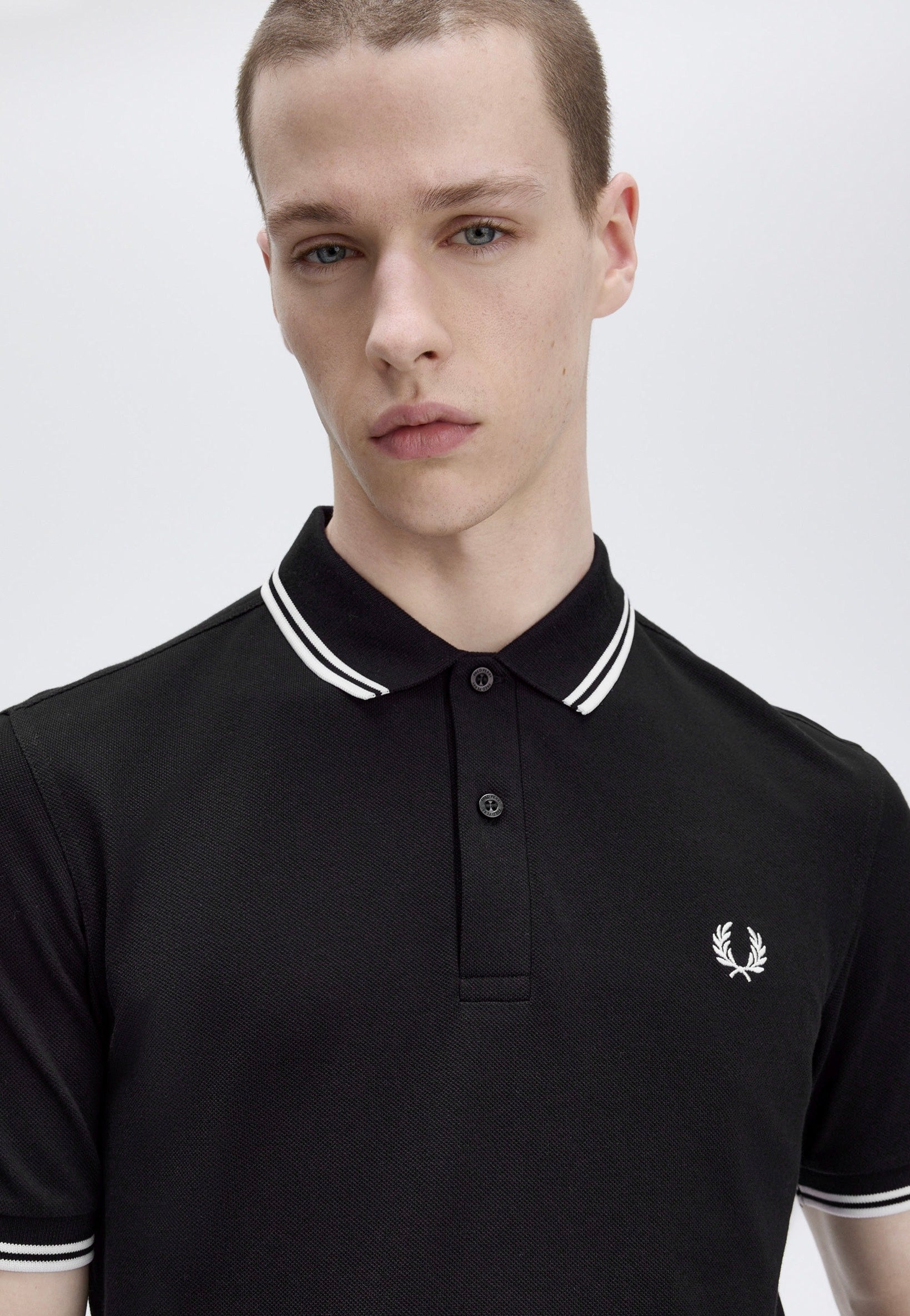 Fred Perry - Twin Tipped Fred Perry Black - Polo | Men-Image