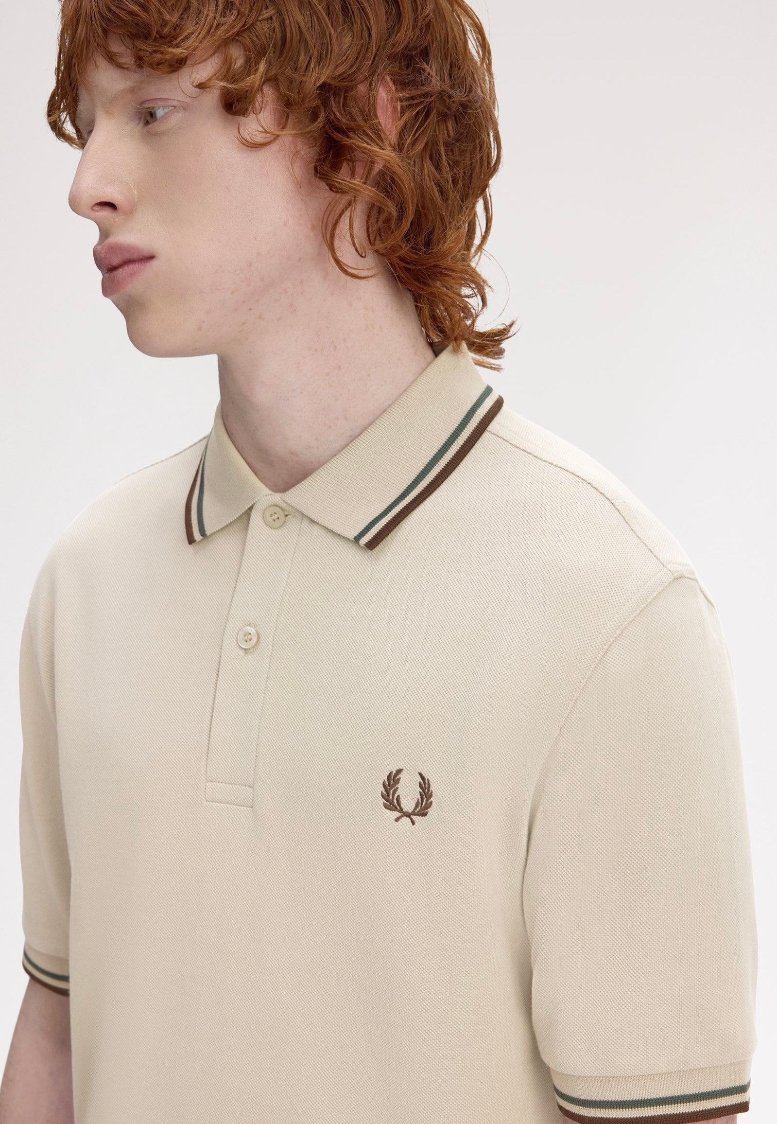 Fred Perry - Twin Tipped Warm Oat/Court Green/Burnt Tobacco - Polo | Men-Image