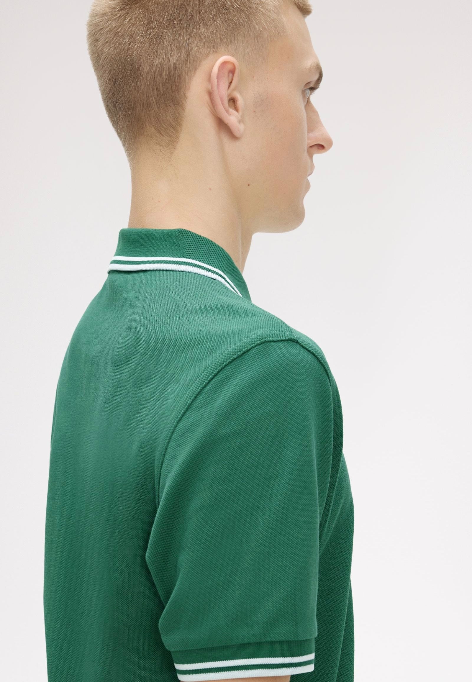 Fred Perry - Twin Tipped Sport Green/Light Ice/Light Ice - Polo | Men-Image