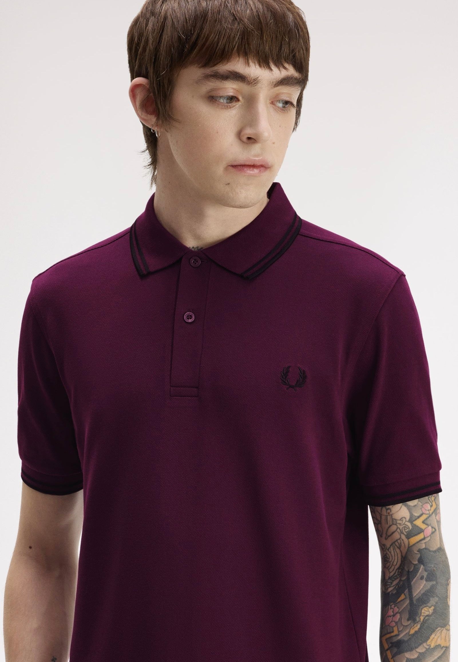 Fred Perry - Twin Tipped Plum/Black/Black - Polo | Men-Image