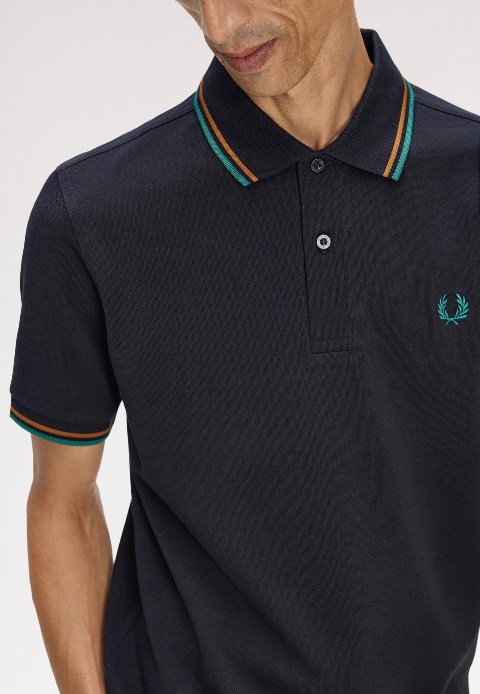 Fred Perry - Twin Tipped Navy/Dark Caramel/Sport Green - Polo | Men-Image