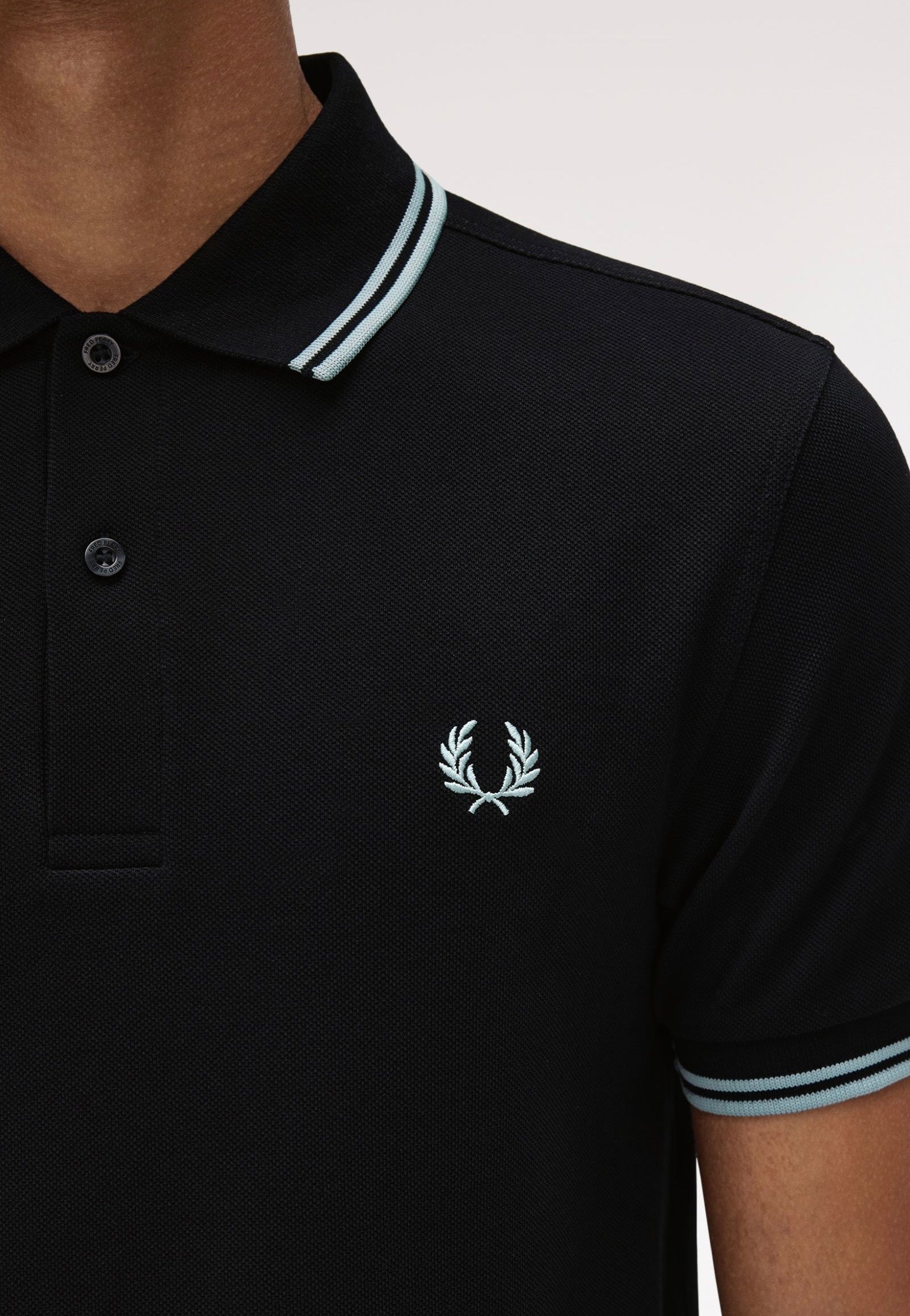 Fred Perry - Twin Tipped Black/Silverblue - Polo | Impericon