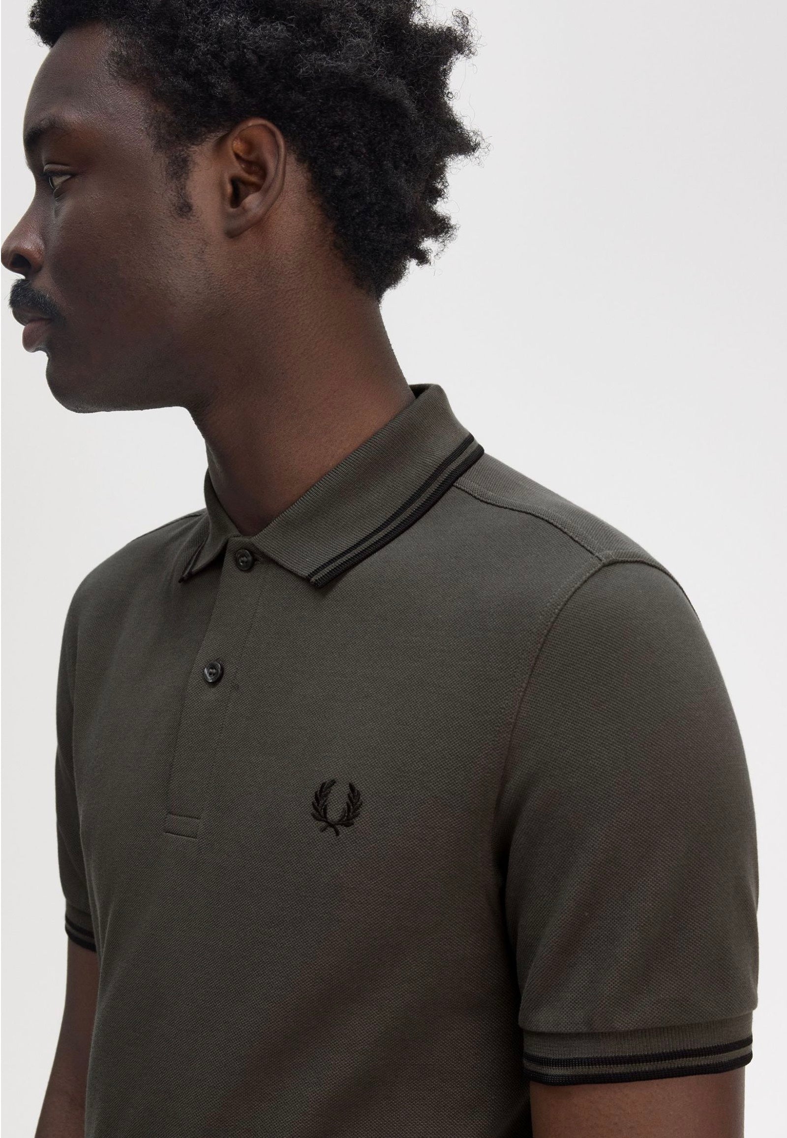 Fred Perry - Twin Tipped Field Green/Black - Polo | Impericon