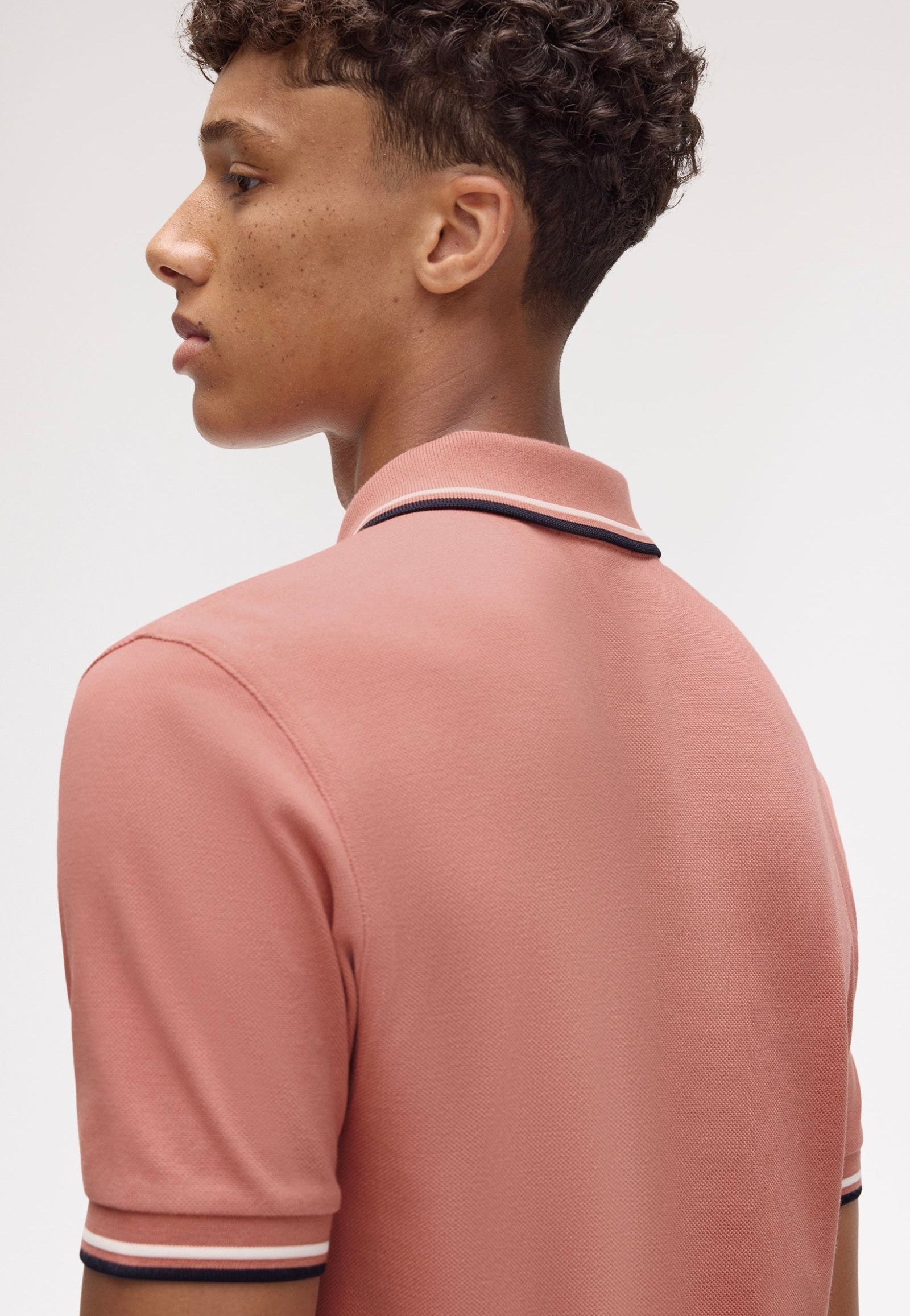 Fred Perry - Twin Tipped Puttypink/Ecru/Navy - Polo | Men-Image
